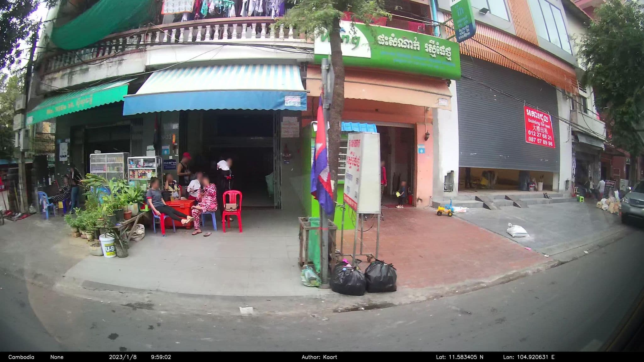 Street view near Riverbeach Boutique, Phnom Penh