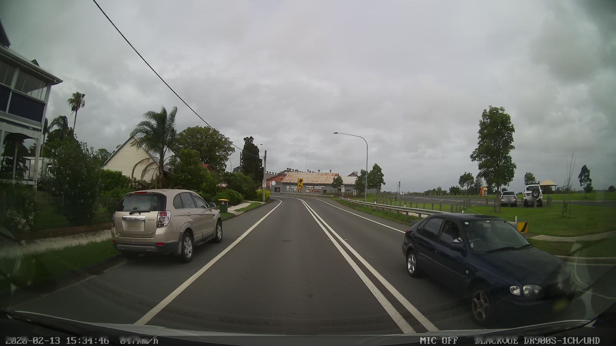 Street view near Macleay River Hotel, Frederickton — © bob3bob3 (CC BY-SA · Mapillary)