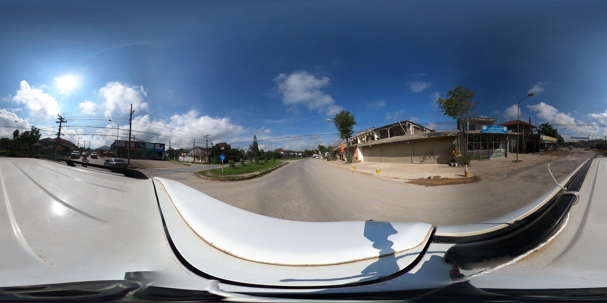 Street view near Sengsavan, Muang Phônsavan — © yuki_charo (CC BY-SA · Mapillary)