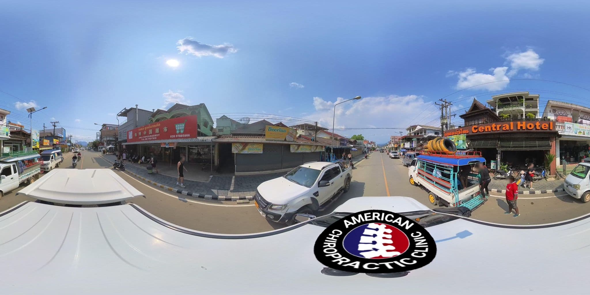 Street view near Central Backpackers, Vang Vieng