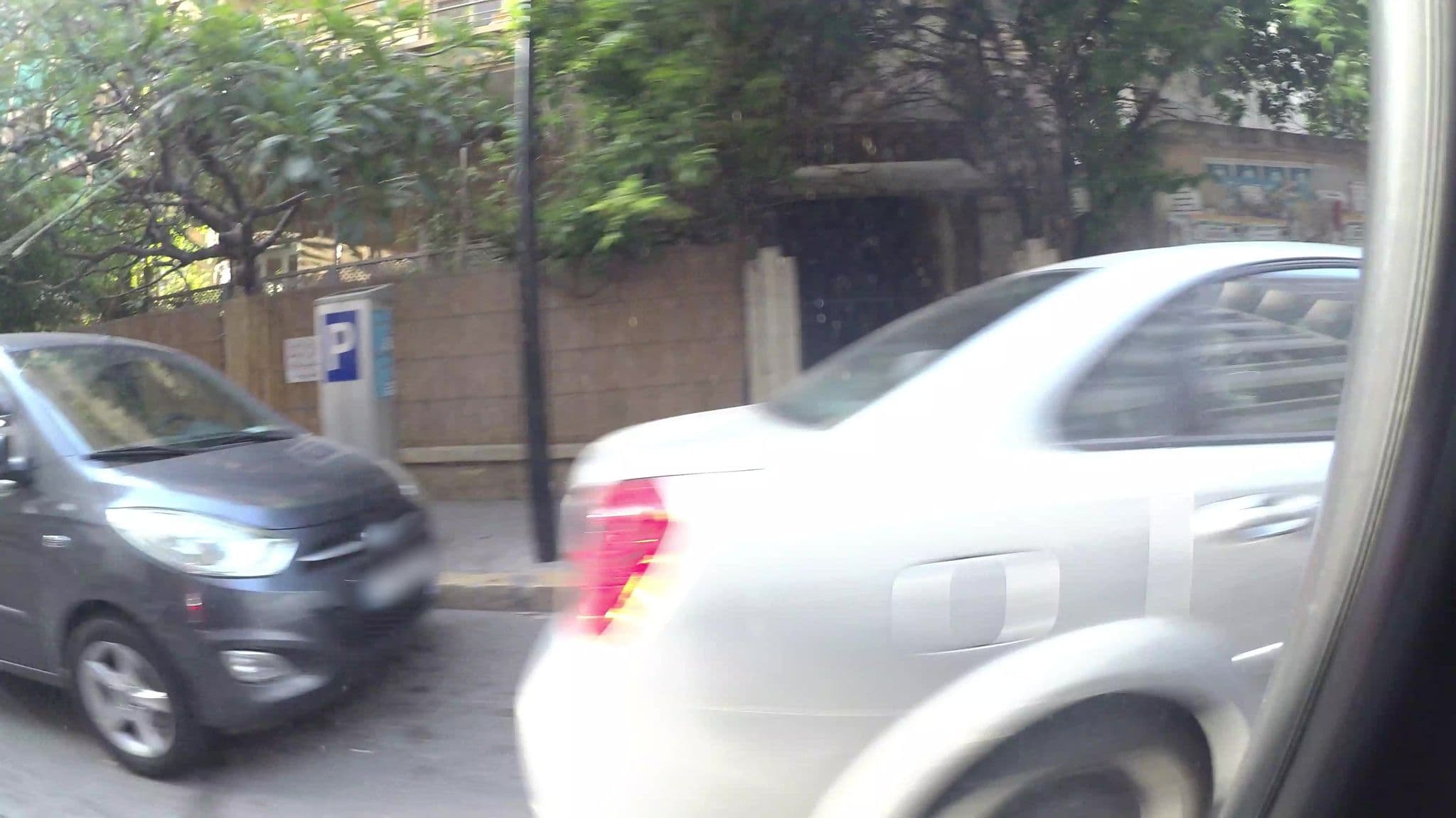 Street view near Cedarland Hotel, Ra’s Bayrūt — © kaartcam (CC BY-SA · Mapillary)