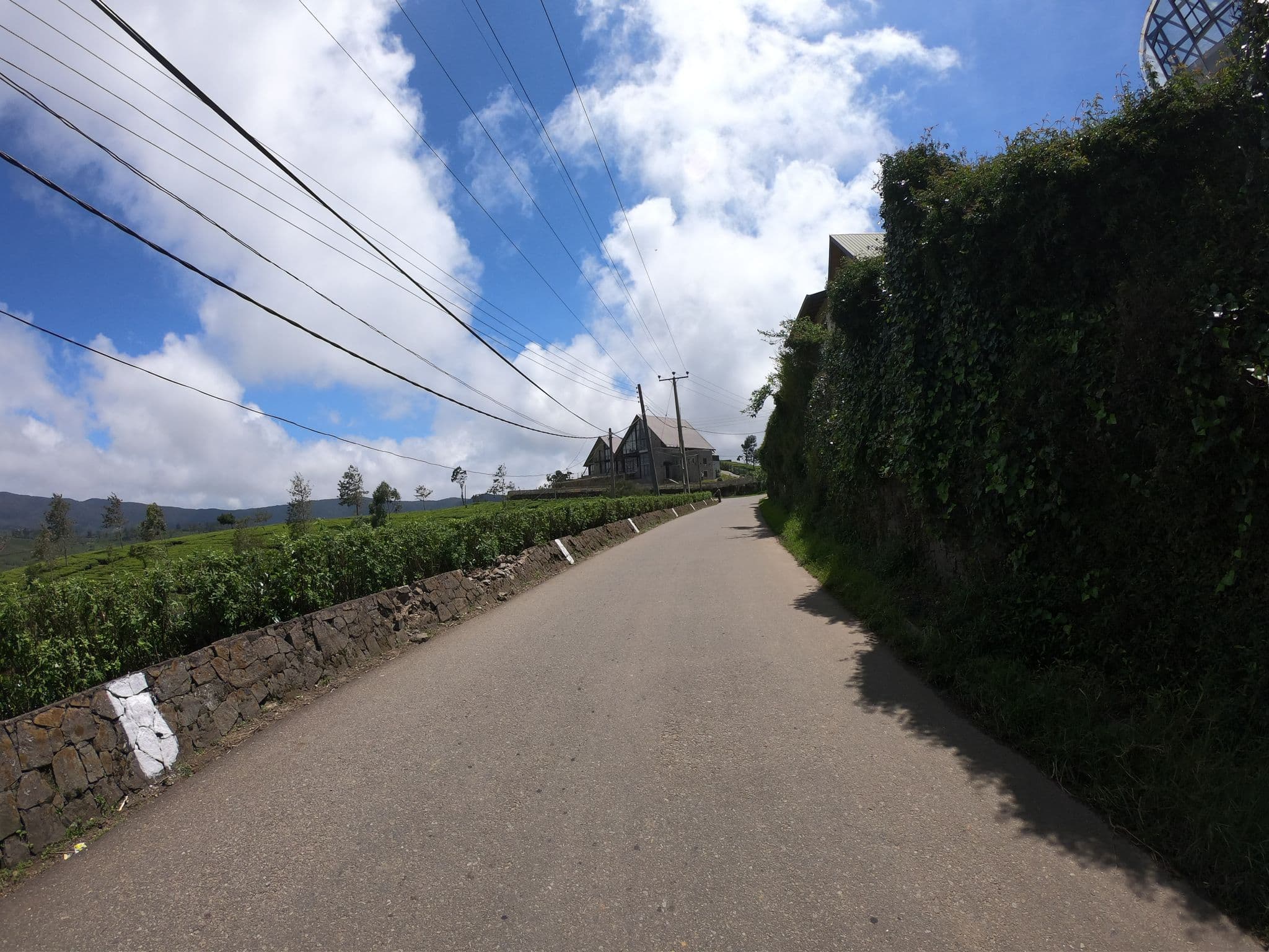 Street view near Lourdes Inn, Nuwara Eliya — © paulinus (CC BY-SA · Mapillary)