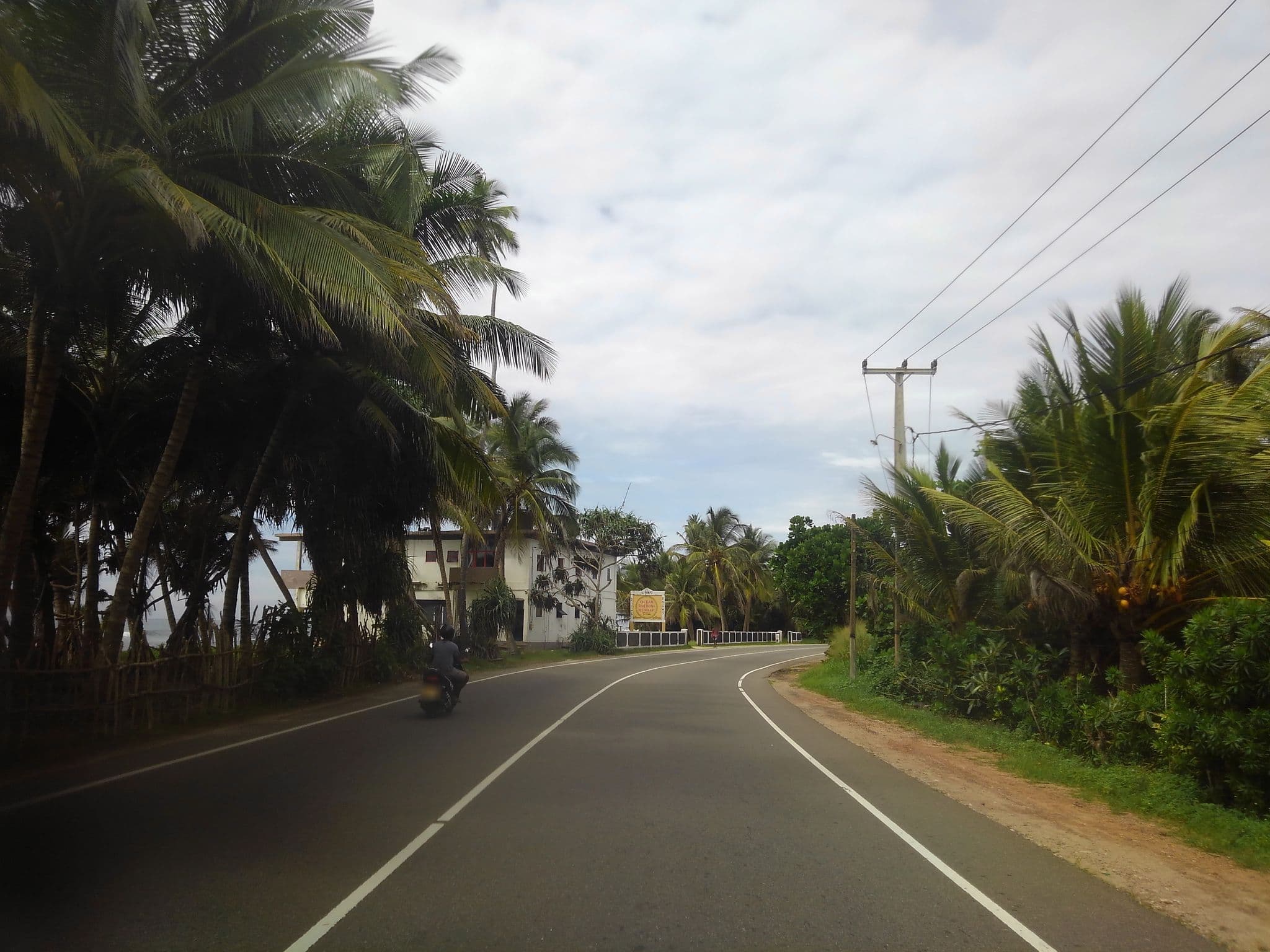 Street view near Cinnamon Beach Inn, Ambalangoda — © mapconcierge (CC BY-SA · Mapillary)