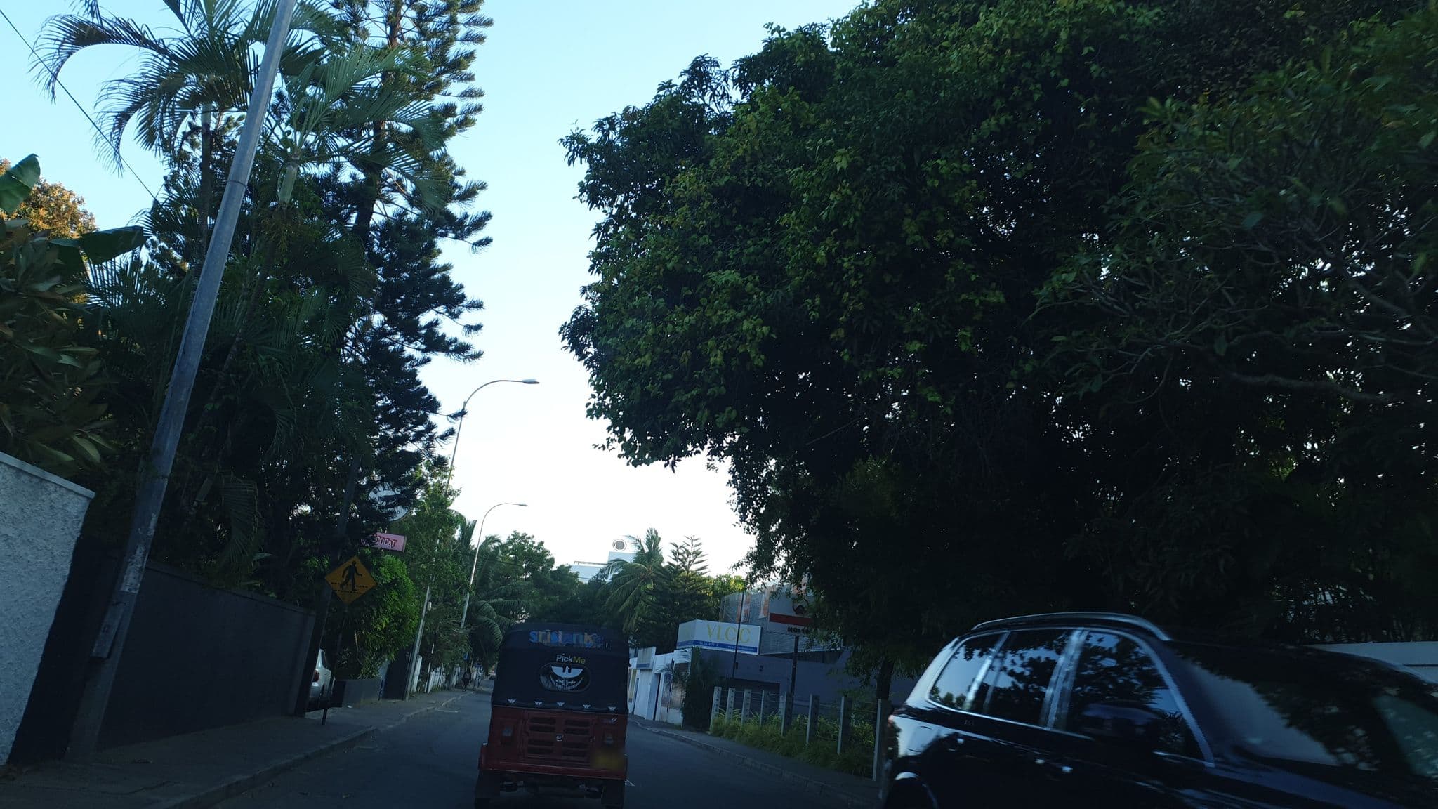 Street view near Black Cat B&B, Kolonnawa — © coreagc (CC BY-SA · Mapillary)