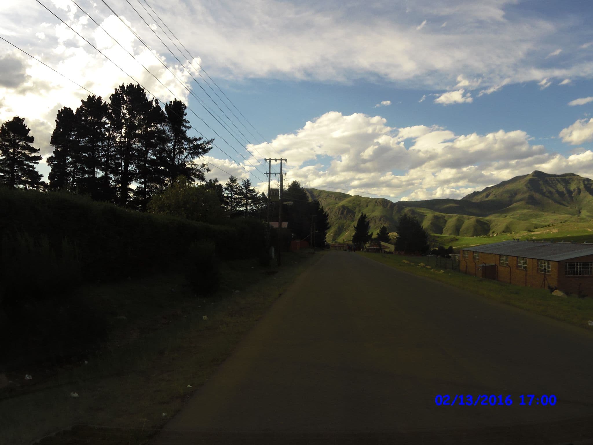 Street view near Central Hotel, Qacha’s Nek — © dacor (CC BY-SA · Mapillary)