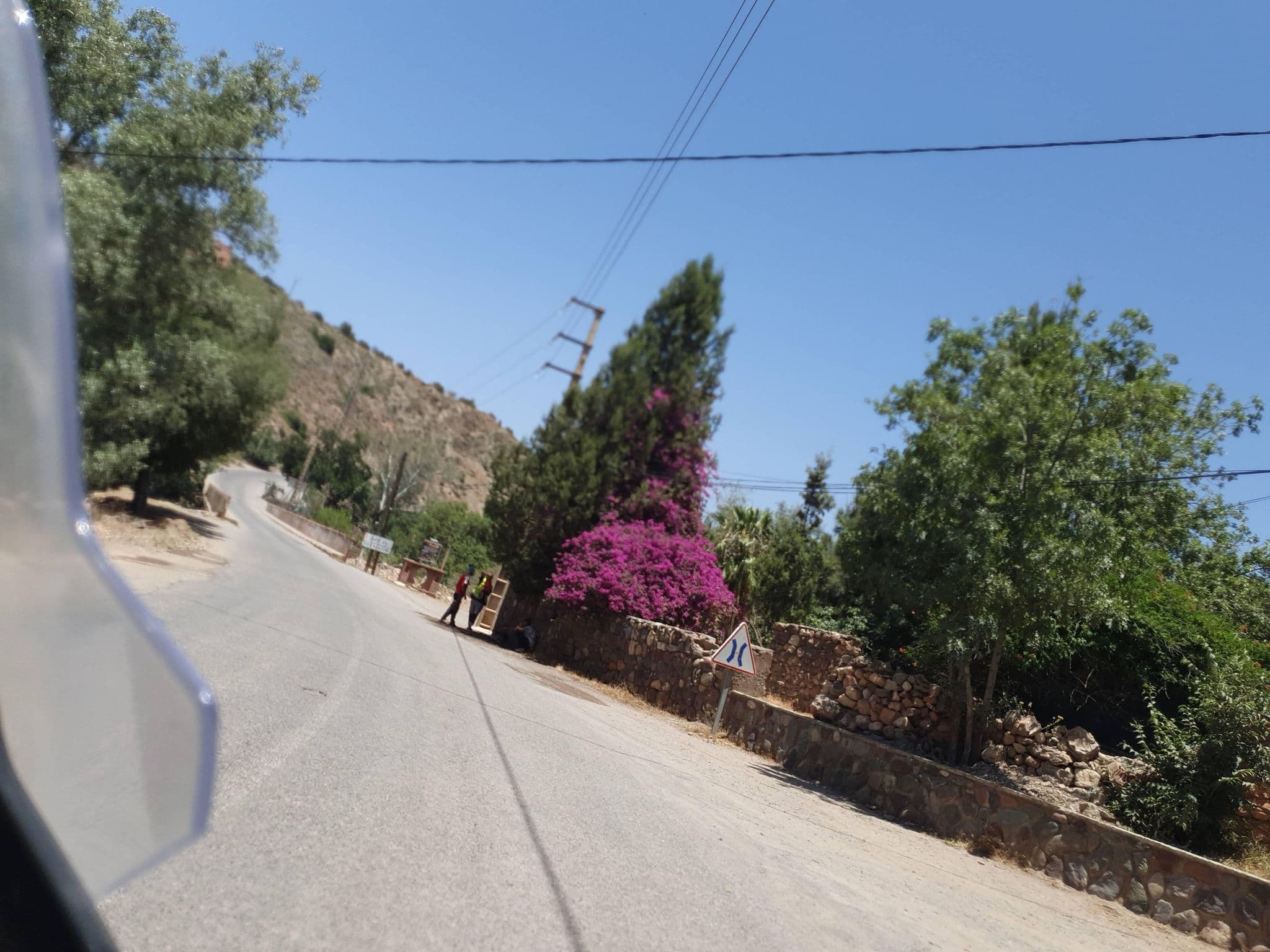 Street view near Hotel Au Sanglier Qui Fume, Asni — © russmcd (CC BY-SA · Mapillary)
