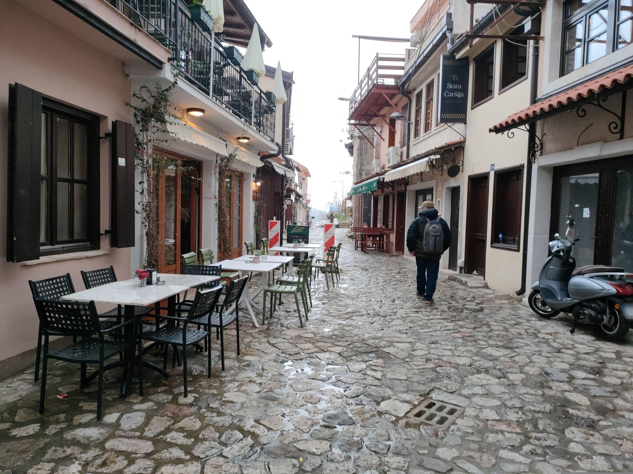 Street view near Dino apartmani, Stari Bar — © attid (CC BY-SA · Mapillary)