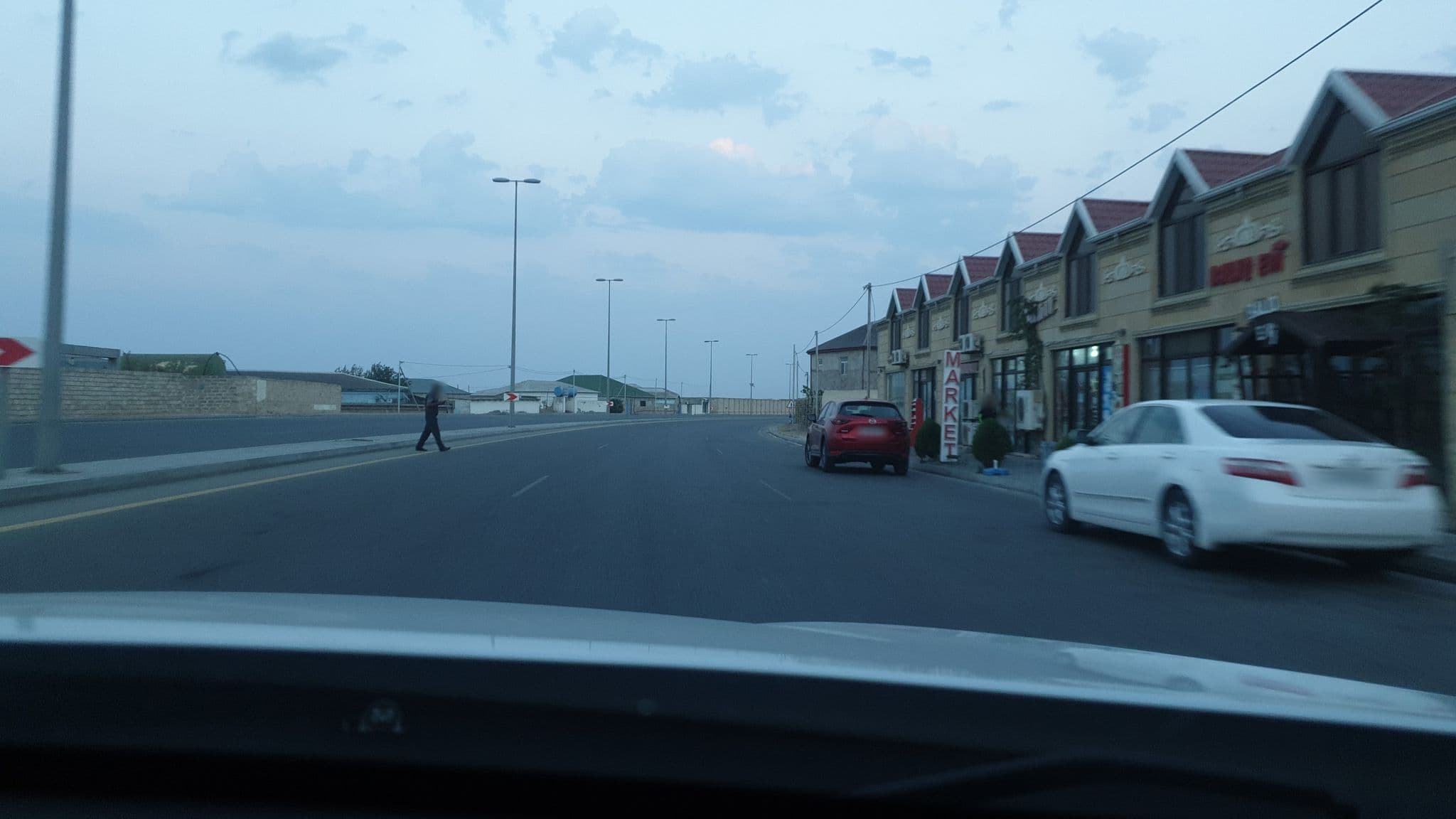 Street view near Cube Motel - Kyub Motel, Nardaran — © voland87 (CC BY-SA · Mapillary)