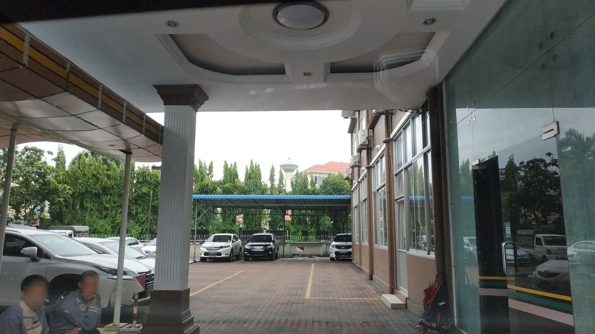 Street view near Hotel Glory, Kyimyindine — © ckkw (CC BY-SA · Mapillary)