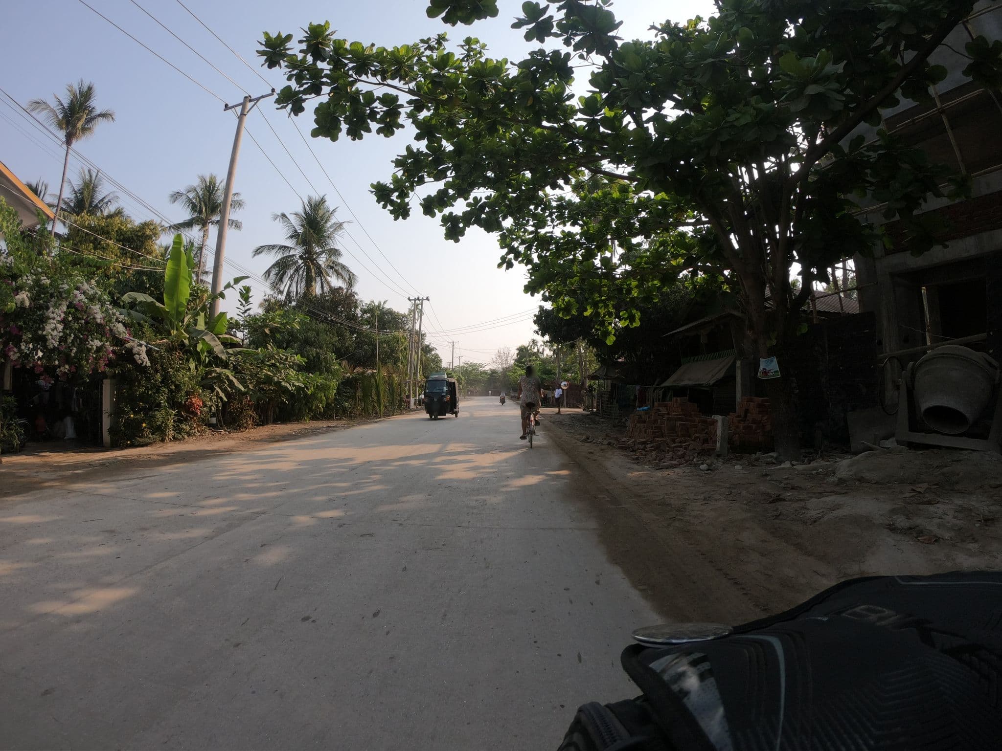 Street view near Power Guesthouse, Ngapali — © thohi (CC BY-SA · Mapillary)
