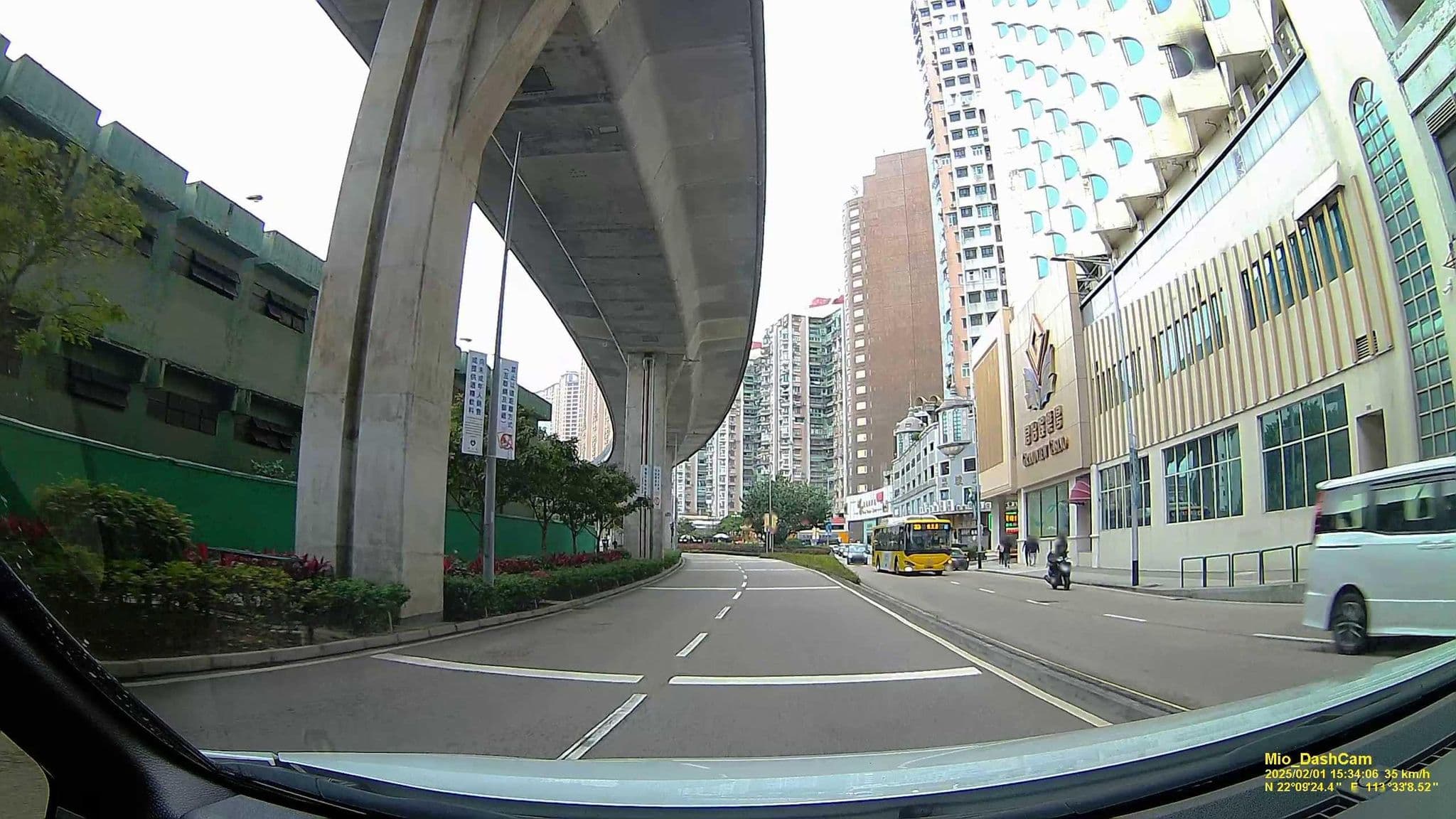 Street view near 君怡酒店 Grandview Hotel, Taipa — © hcyen (CC BY-SA · Mapillary)