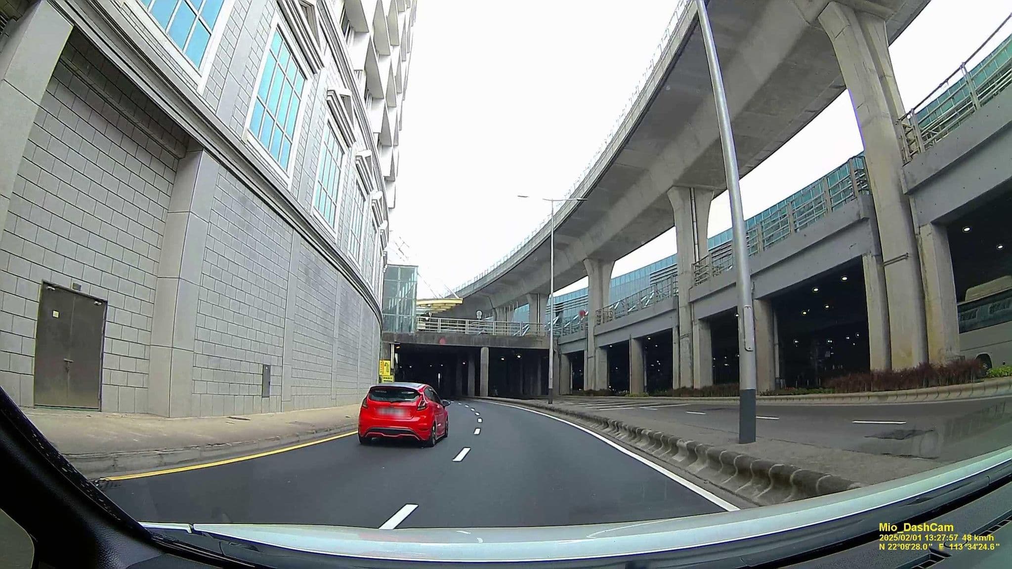 Street view near 金寶來酒店 Hotel Tesouro, Taipa — © hcyen (CC BY-SA · Mapillary)
