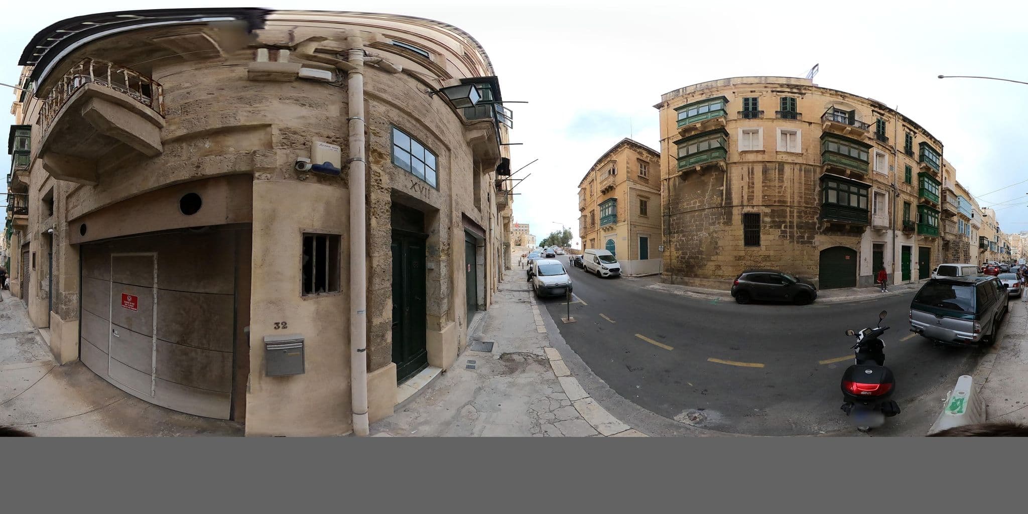 Street view near Alcove Bed Valetta, Valletta — © richlv (CC BY-SA · Mapillary)