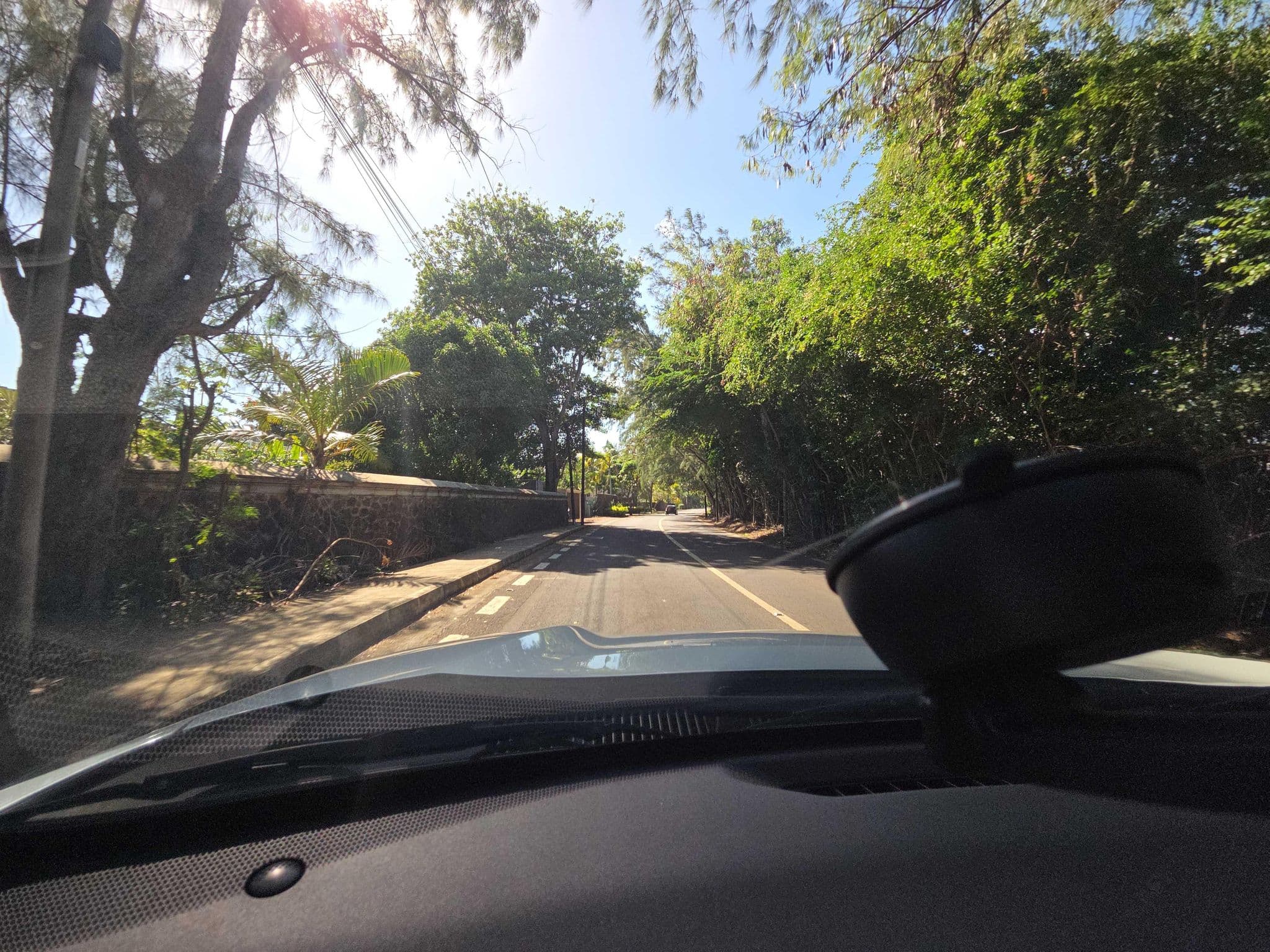 Street view near La Bella Vista, Pointe aux Piments — © nfluence (CC BY-SA · Mapillary)