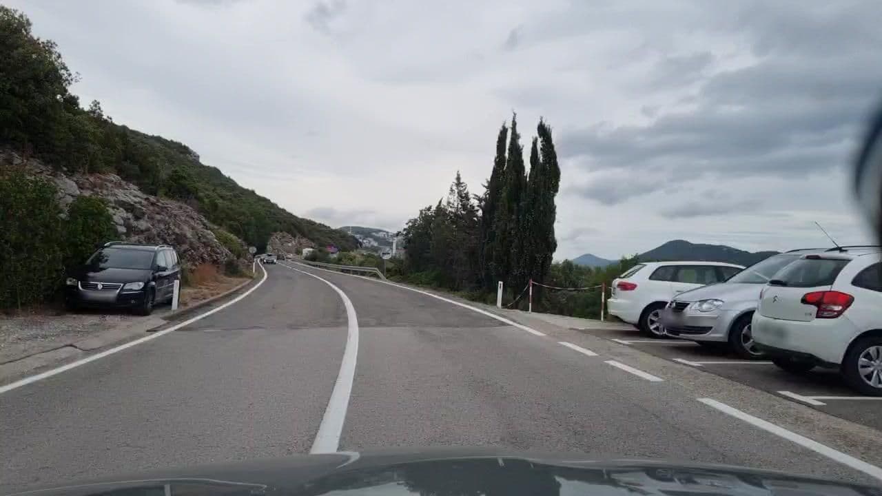 Street view near villa Millenium, Neum — © roadroid (CC BY-SA · Mapillary)