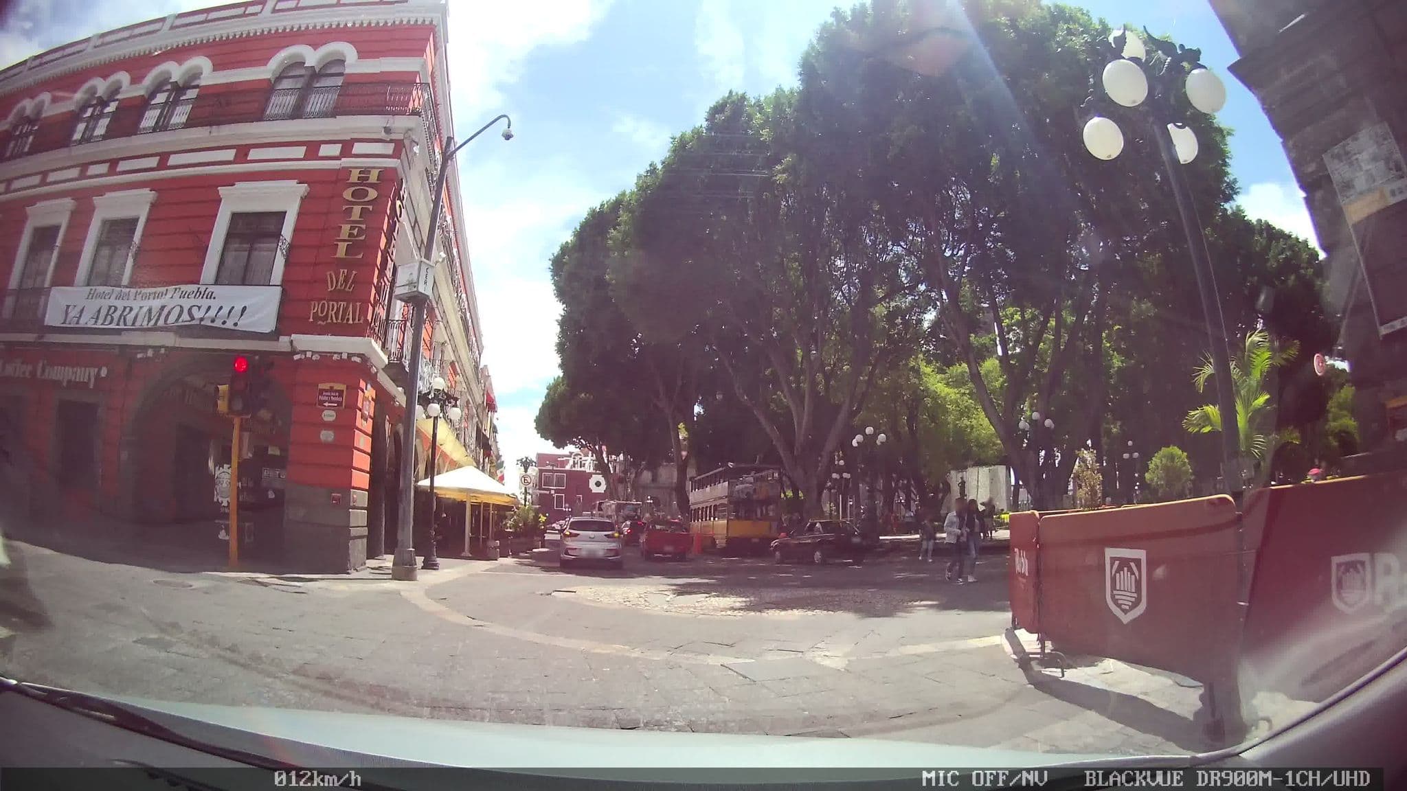 Street view near Hotel del Portal, Puebla — © kaart_4 (CC BY-SA · Mapillary)