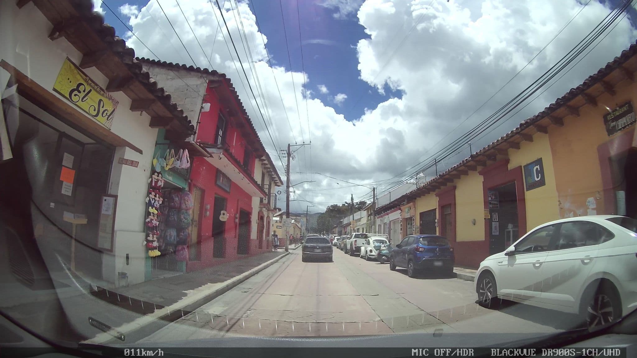 Street view near Hotel Villas las Casitas, San Cristóbal de las Casas