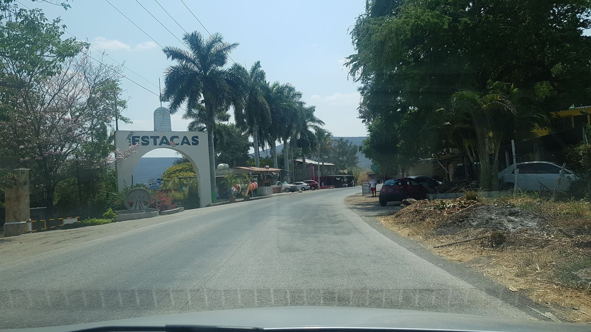 Street view near Balneario Santa Isabel, Bonifacio García — © cenacom (CC BY-SA · Mapillary)