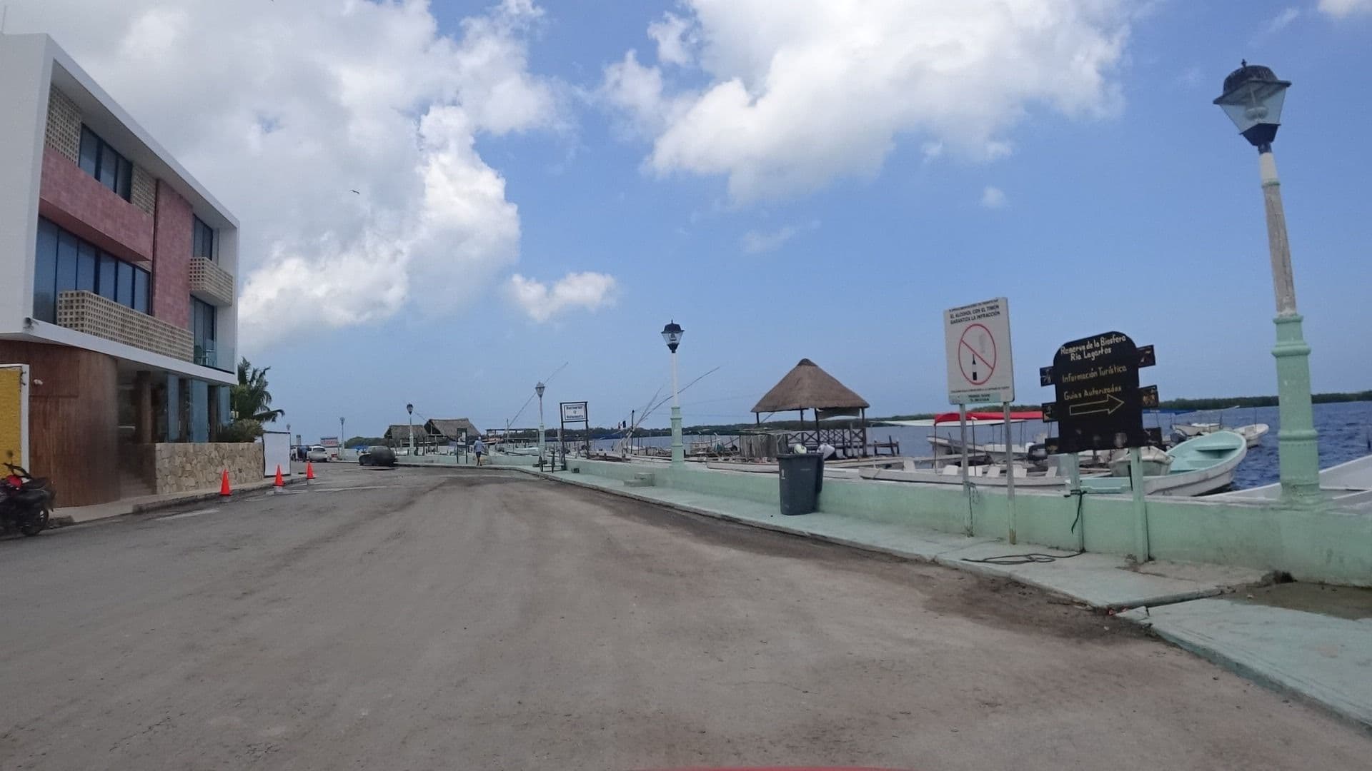 Street view near Yuum Ha, Río Lagartos — © z0rg (CC BY-SA · Mapillary)