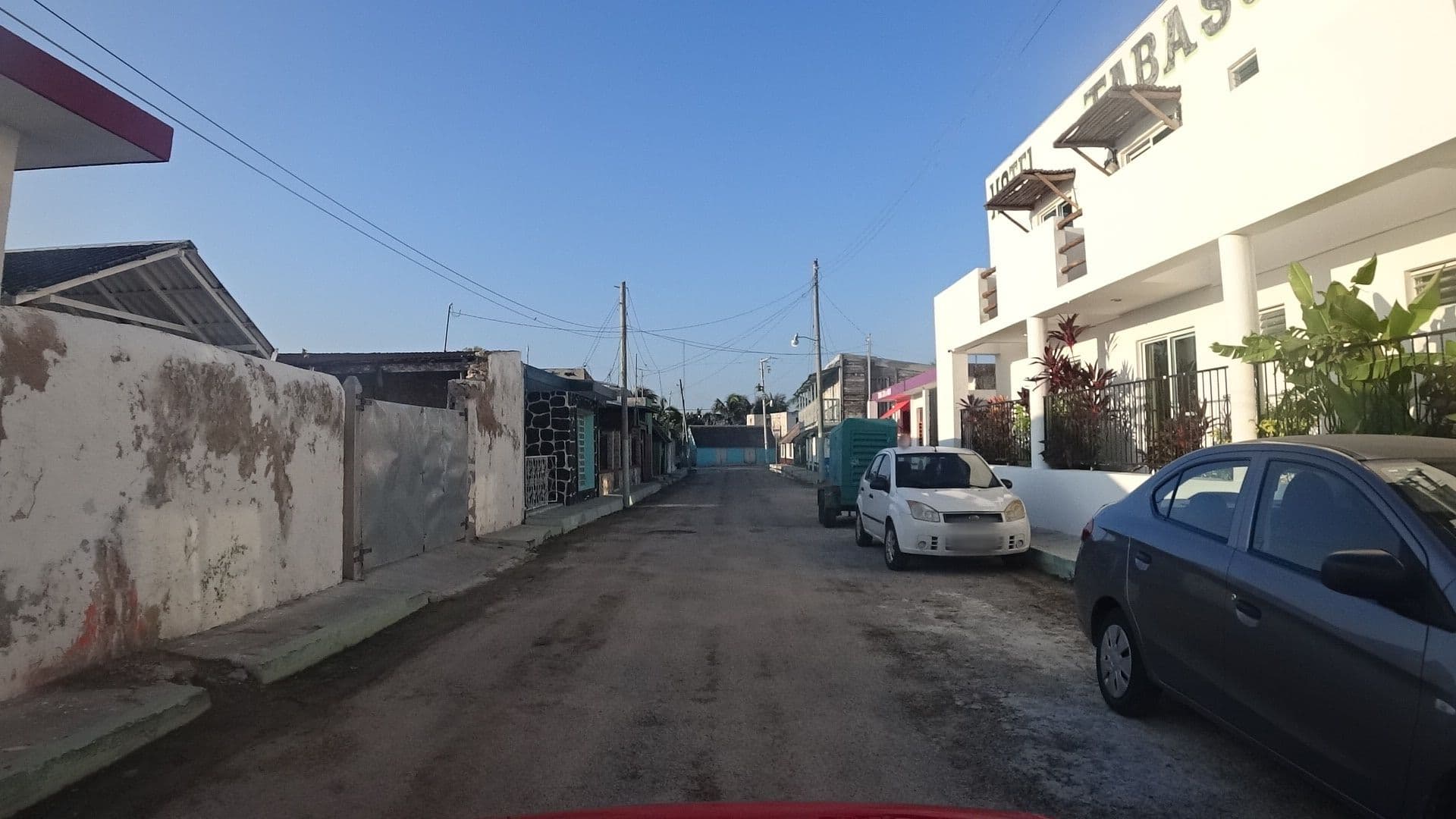 Street view near Hotel Tabasco Rio, Río Lagartos — © z0rg (CC BY-SA · Mapillary)
