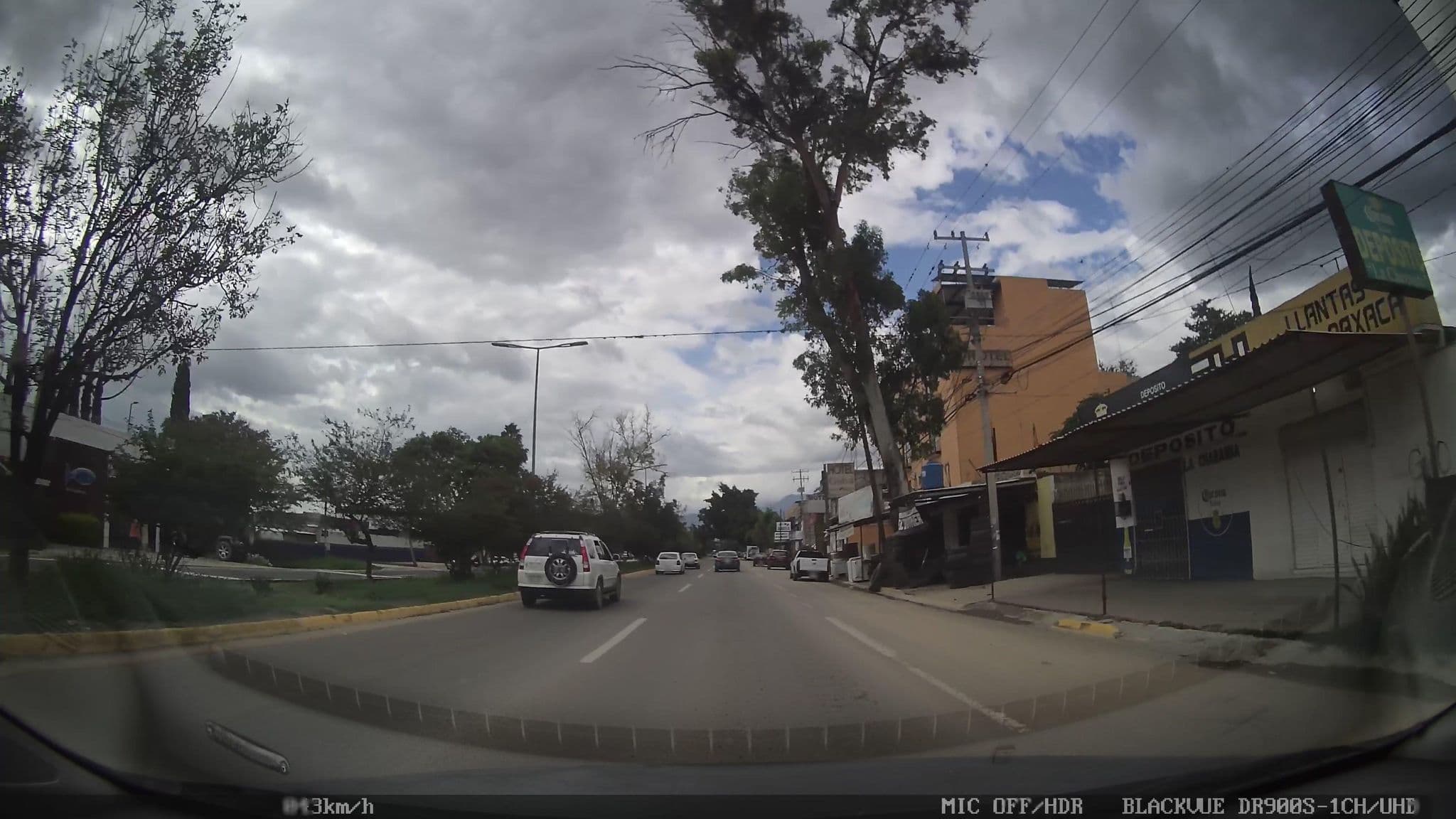Street view near Hotel Guivá Aeropuerto, San Agustin de las Juntas — © nicovargas (CC BY-SA · Mapillary)