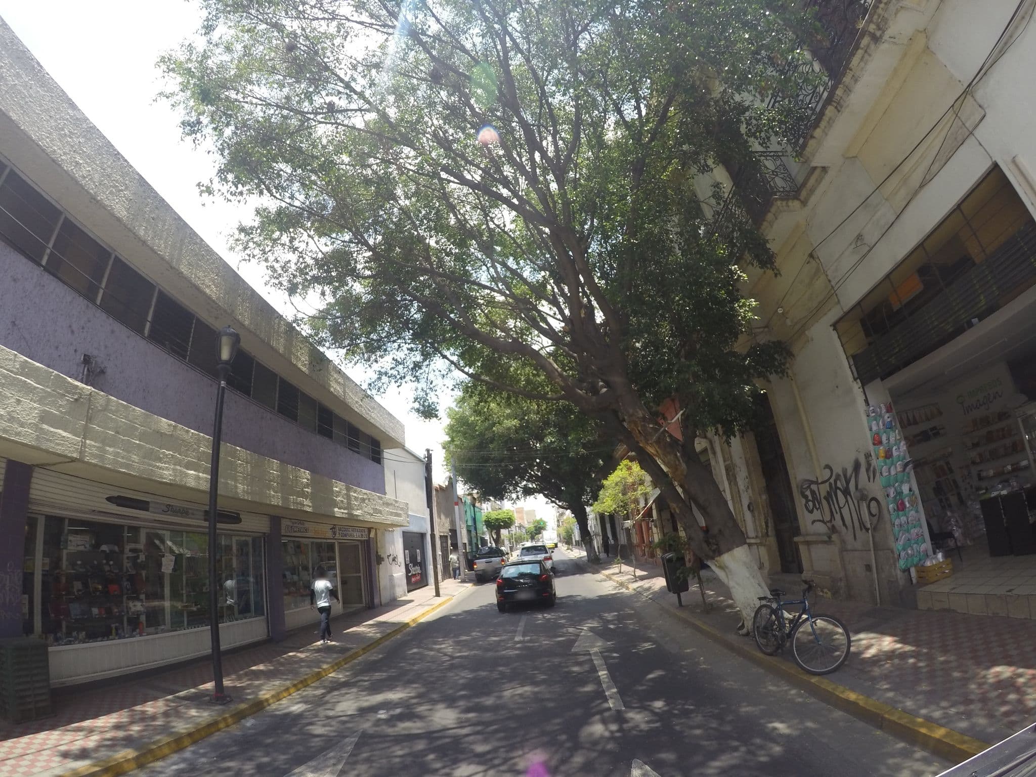 Street view near Casa Baruj, Guadalajara — © ccossio (CC BY-SA · Mapillary)