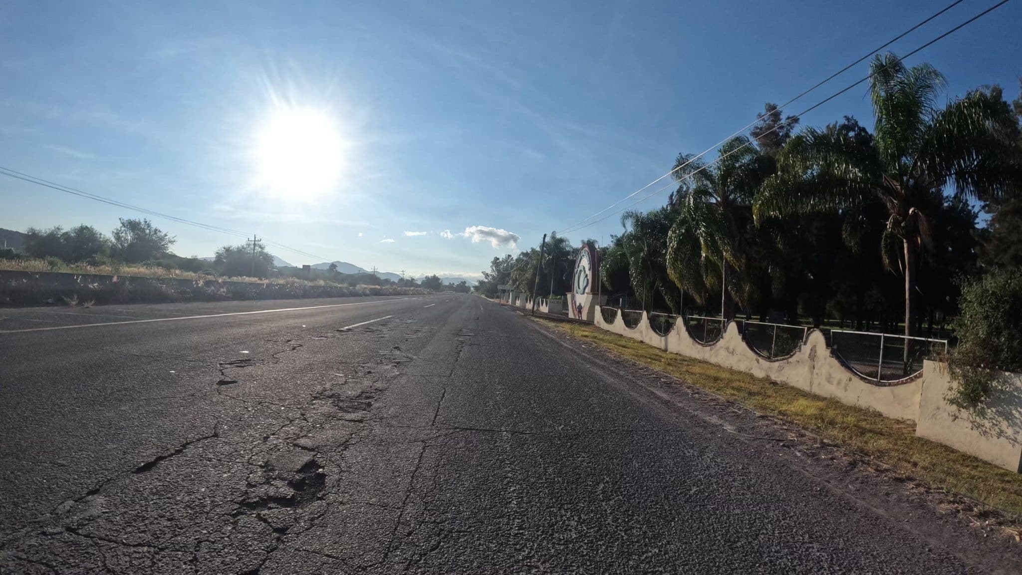 Street view near PARQUE ACUATICO AGUA CALIENTE, Villa Corona — © danielpc (CC BY-SA · Mapillary)