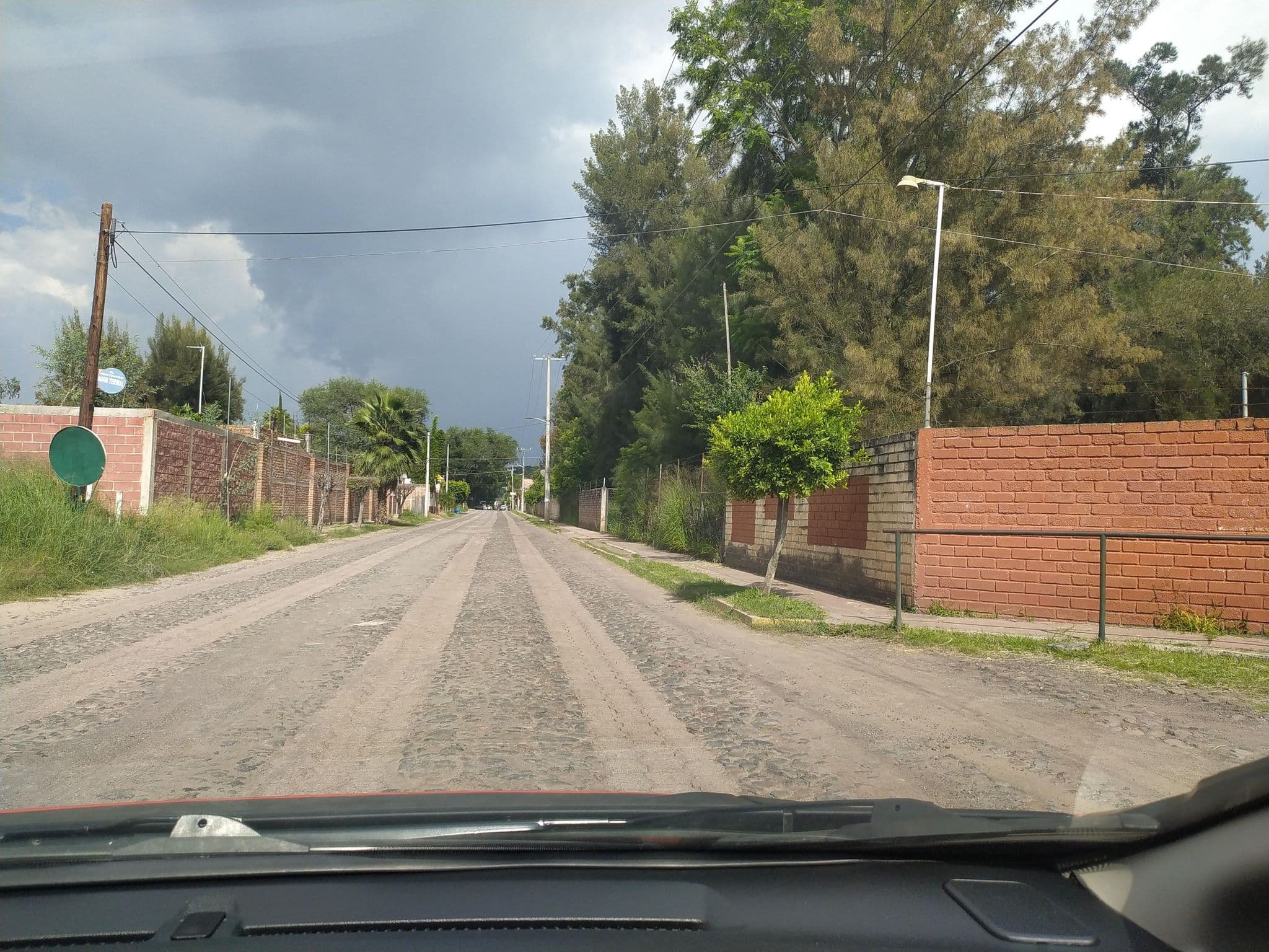 Street view near BALNEARIO CHIMULCO, Villa Corona — © xe1gyp (CC BY-SA · Mapillary)