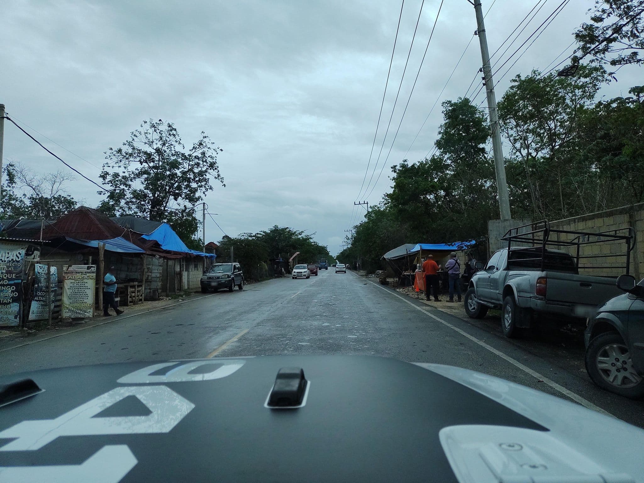 Street view near Loch Tulum by Bunik, Tulum — © mapeadora (CC BY-SA · Mapillary)