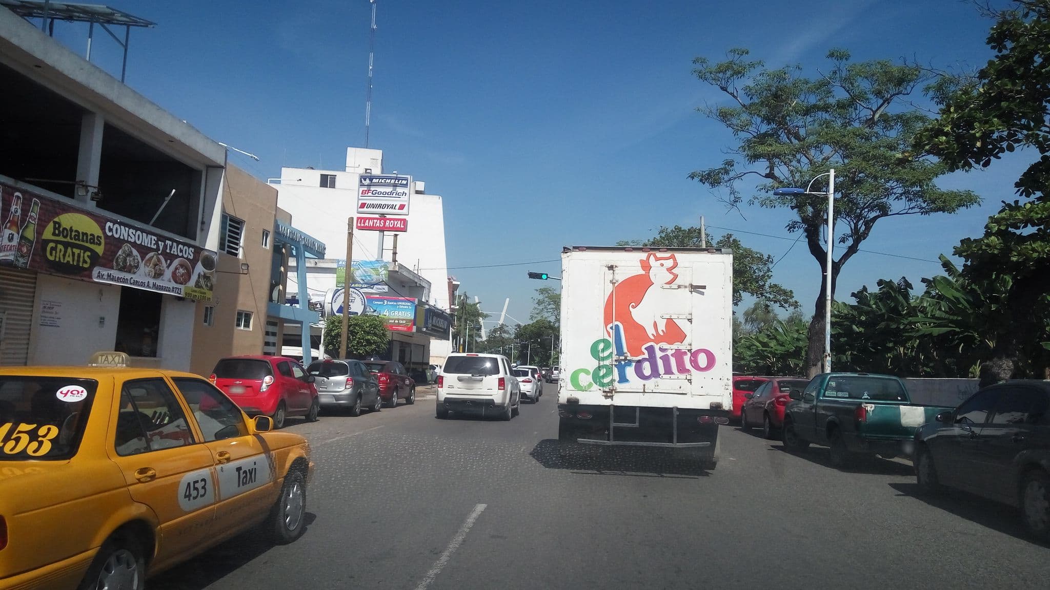 Street view near La Maja Suites, Villahermosa — © rafaecheve (CC BY-SA · Mapillary)