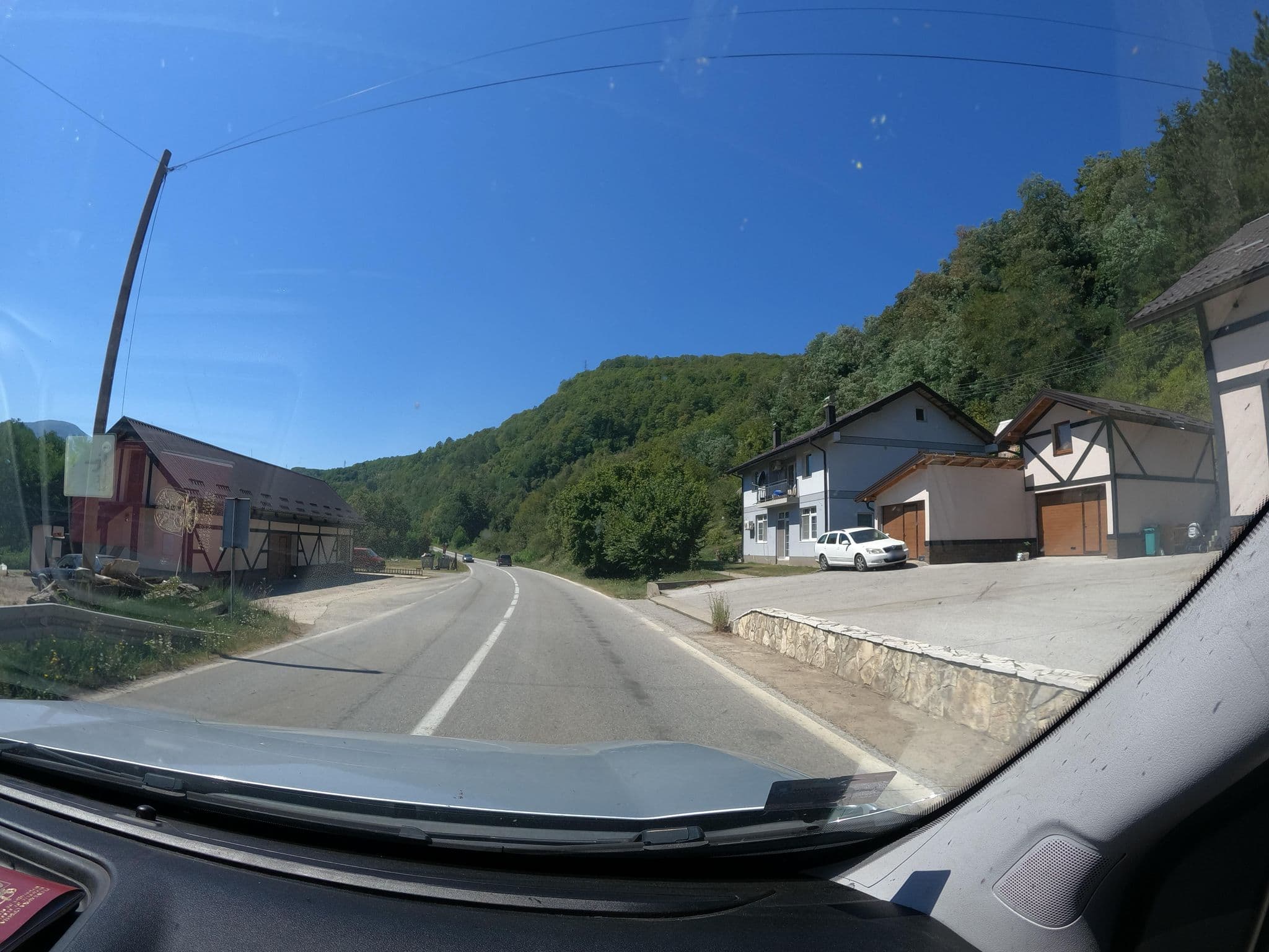 Street view near Hotel "Kompas", Foča — © borovac (CC BY-SA · Mapillary)