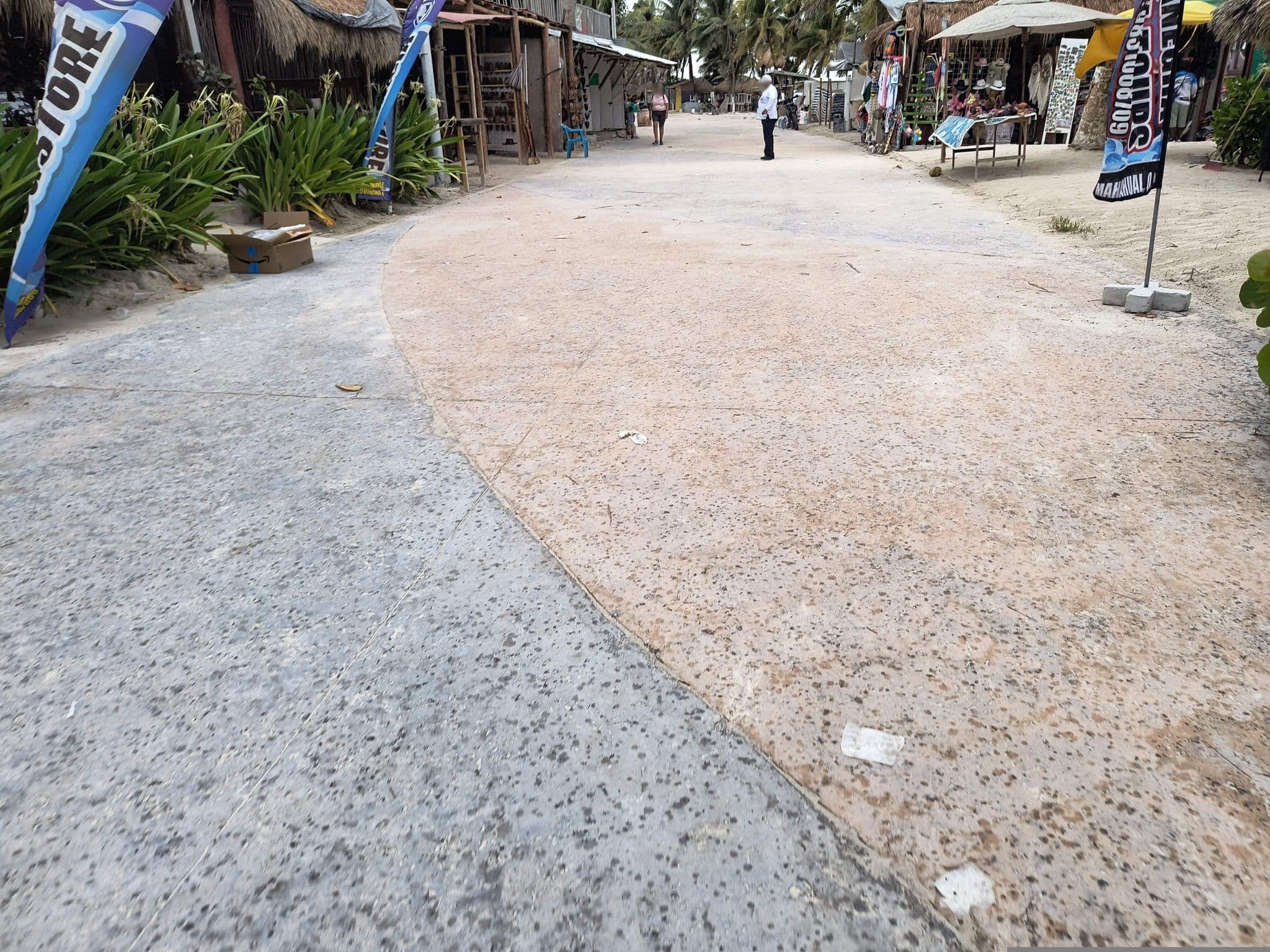 Street view near Hotel El Caballo Blanco, Calderitas — © mapeadora (CC BY-SA · Mapillary)