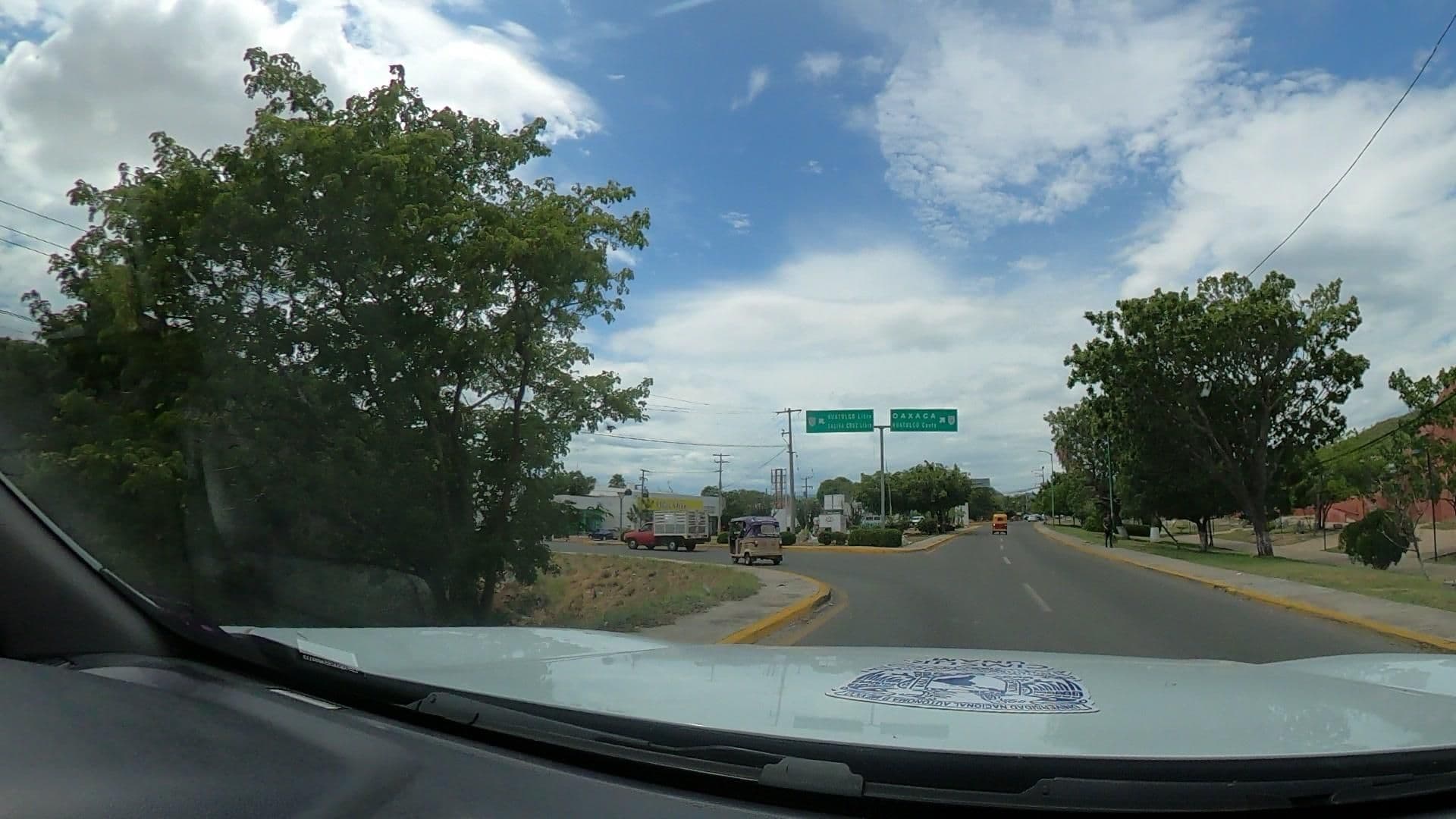 Street view near Guiexoba., Santo Domingo Tehuantepec — © nicovargas (CC BY-SA · Mapillary)