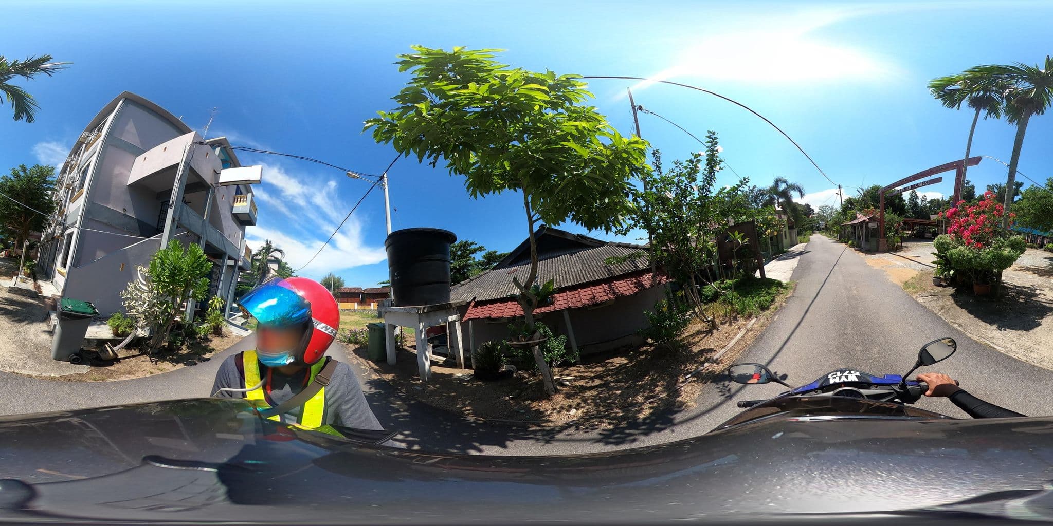 Street view near KM Chalet, Kampung Kuala Linggi — © ahlang2 (CC BY-SA · Mapillary)