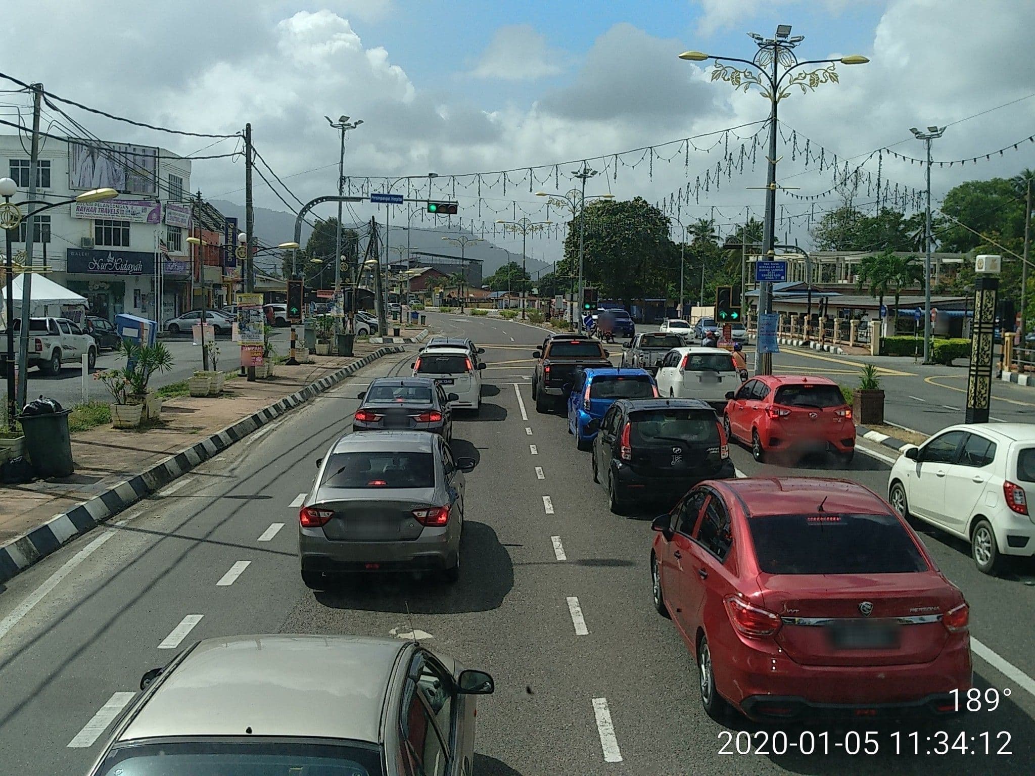 Street view near Tamim Suite Hotel, Dungun — © acai (CC BY-SA · Mapillary)