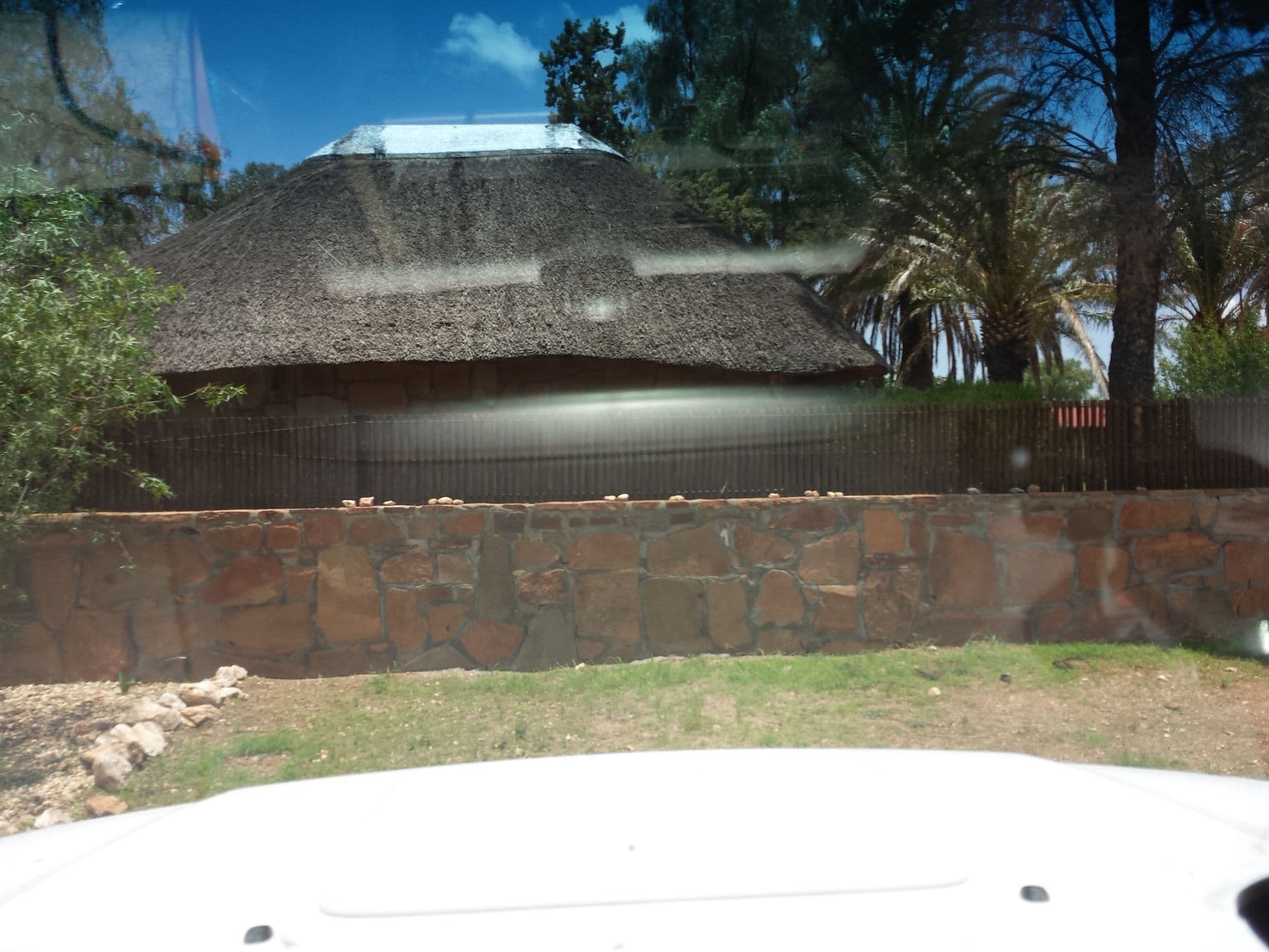 Street view near Mission Lodge, Groot Aub — © staehler (CC BY-SA · Mapillary)