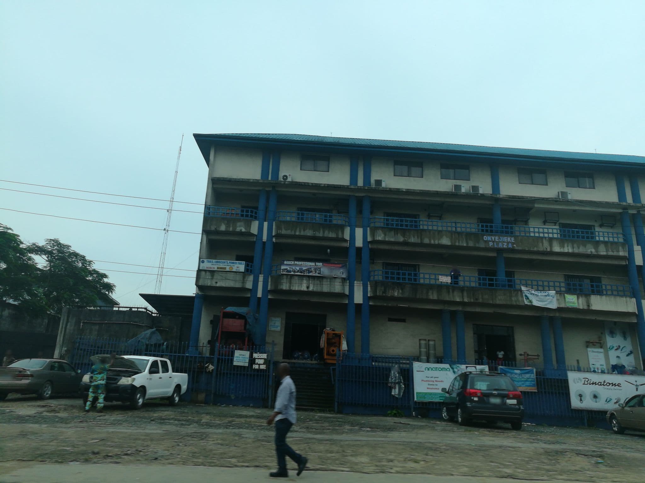Street view near Shaka's Place, Port Harcourt