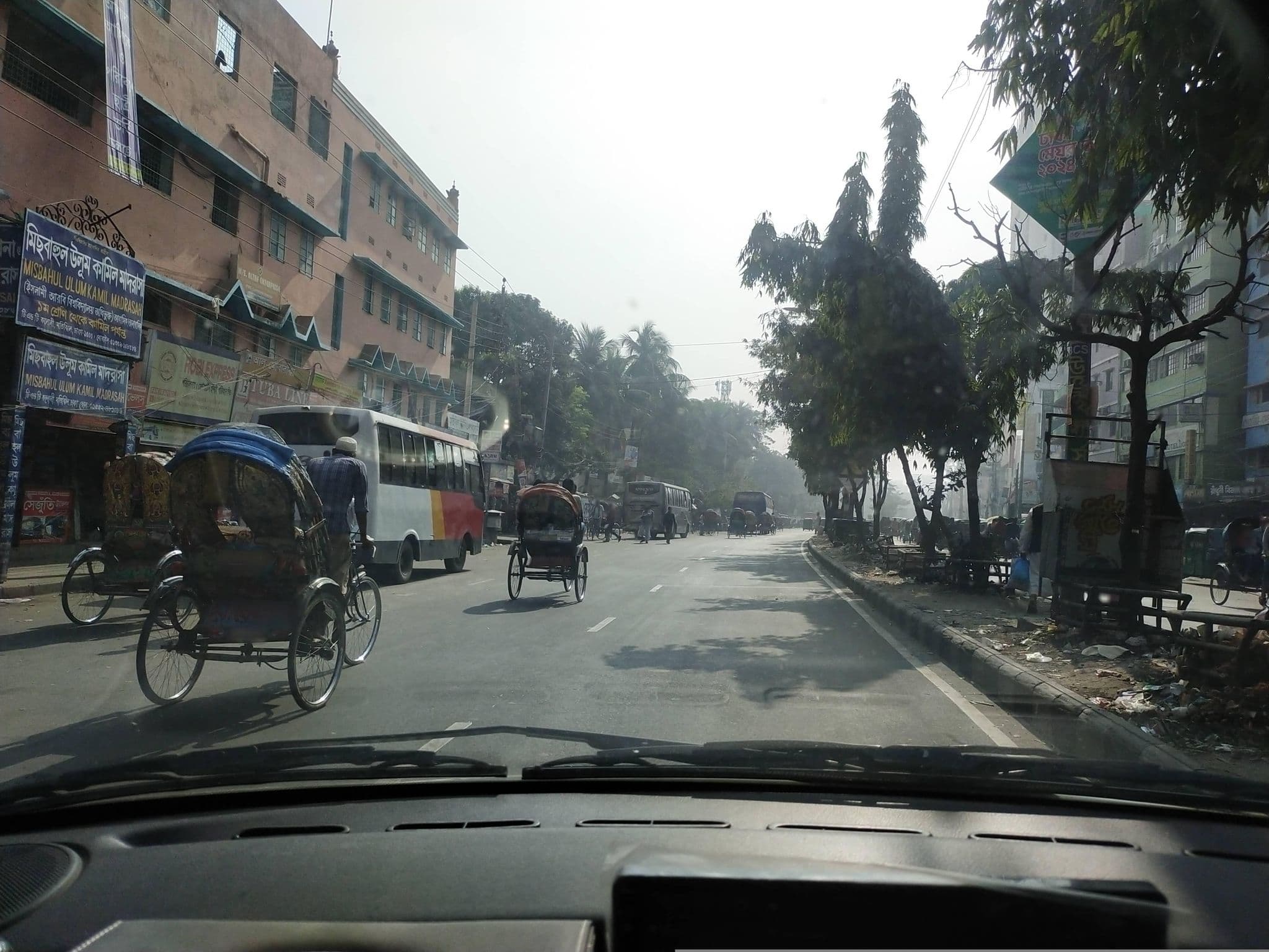 Street view near Hotel Moon International, Paltan — © tayefbarikoi (CC BY-SA · Mapillary)