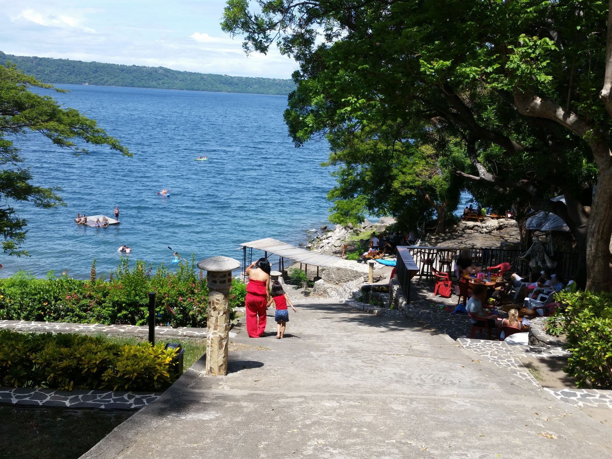 Street view near The Monkey Hut, Catarina — © jaakkoh (CC BY-SA · Mapillary)