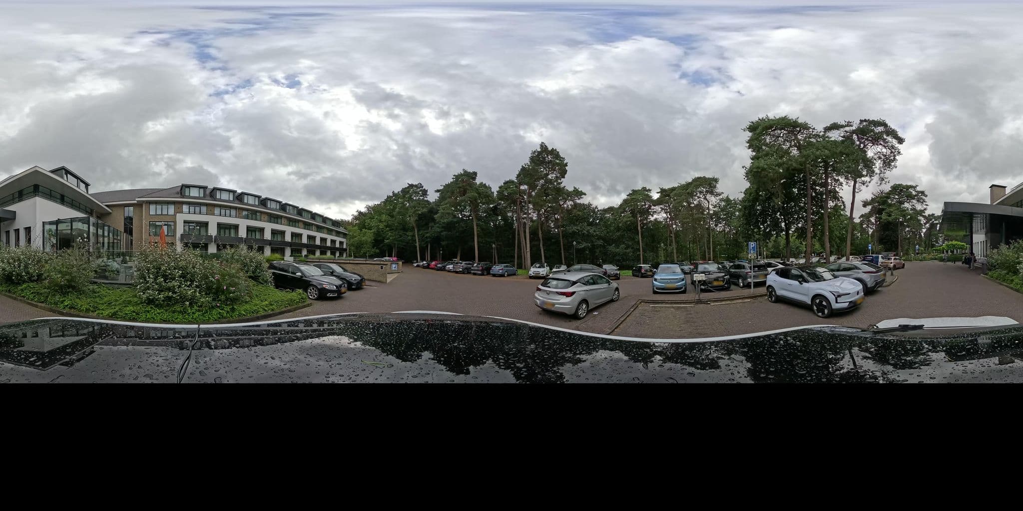 Street view near Van der Valk Hotel Harderwijk, Harderwijk — © ottor (CC BY-SA · Mapillary)