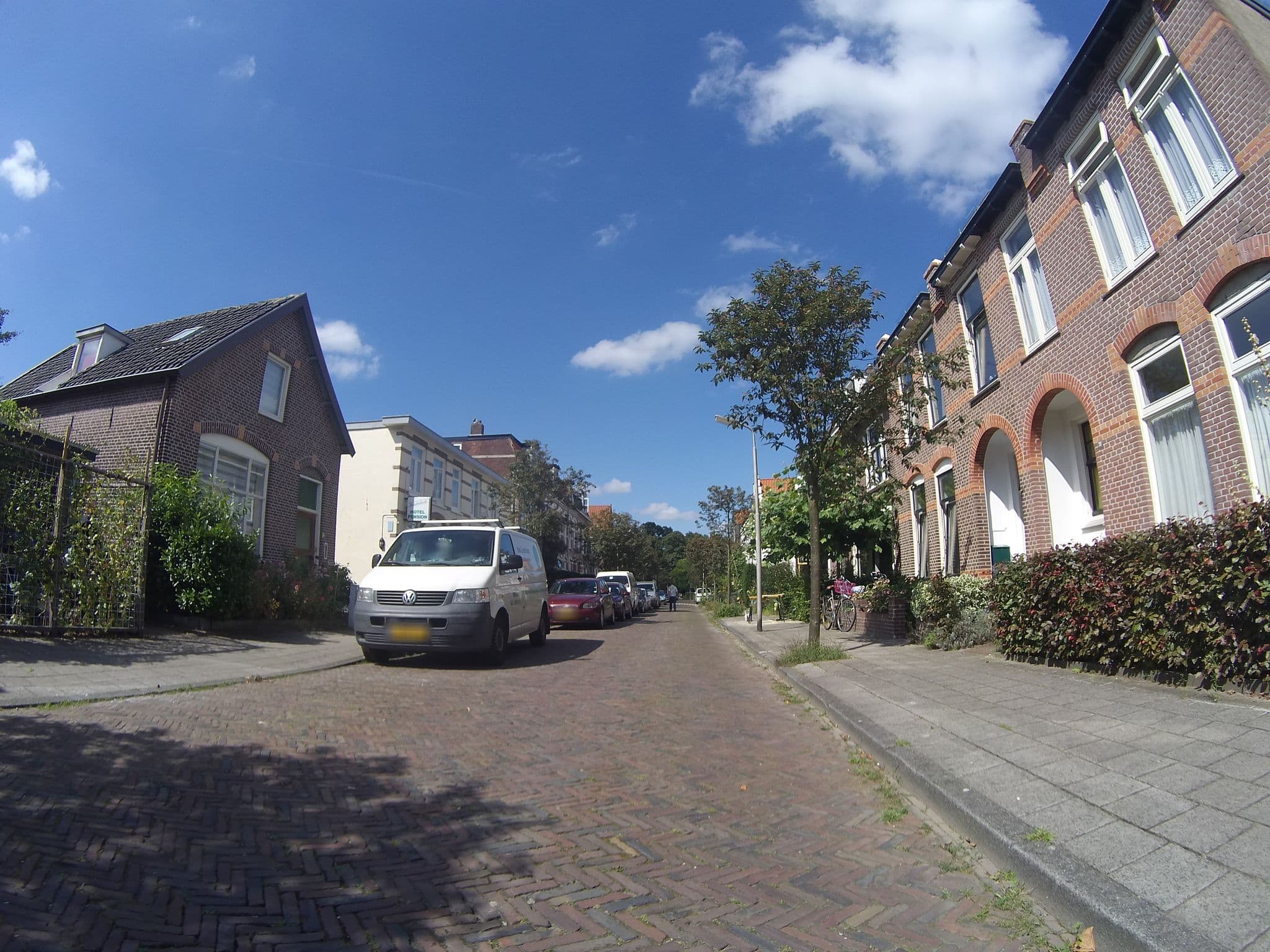 Street view near Hotel Pension Randenbroek, Amersfoort — © ligfietser (CC BY-SA · Mapillary)