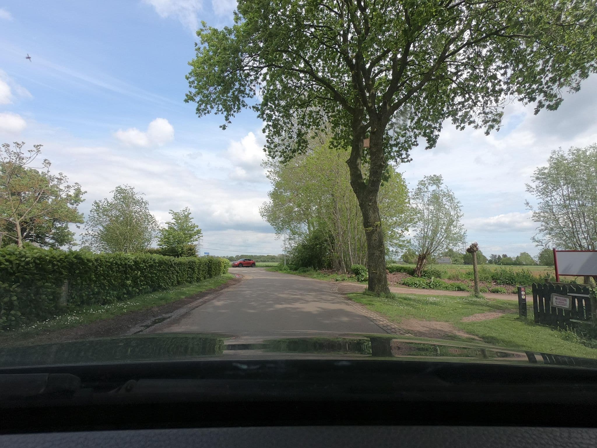 Street view near Zorgboerderij de Bult, Keijenborg — © commodoortje (CC BY-SA · Mapillary)