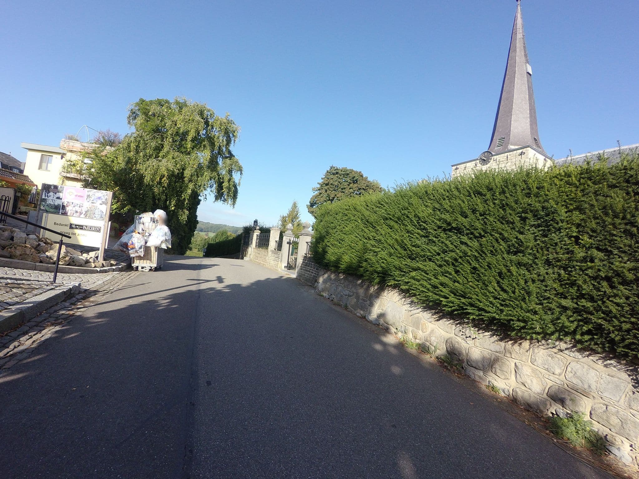 Street view near Oud Holset, Vijlen — © madel (CC BY-SA · Mapillary)