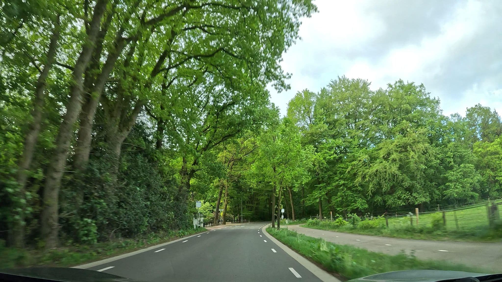 Street view near Bungalowpark Kastelenhof, Garderen — © thewizard (CC BY-SA · Mapillary)