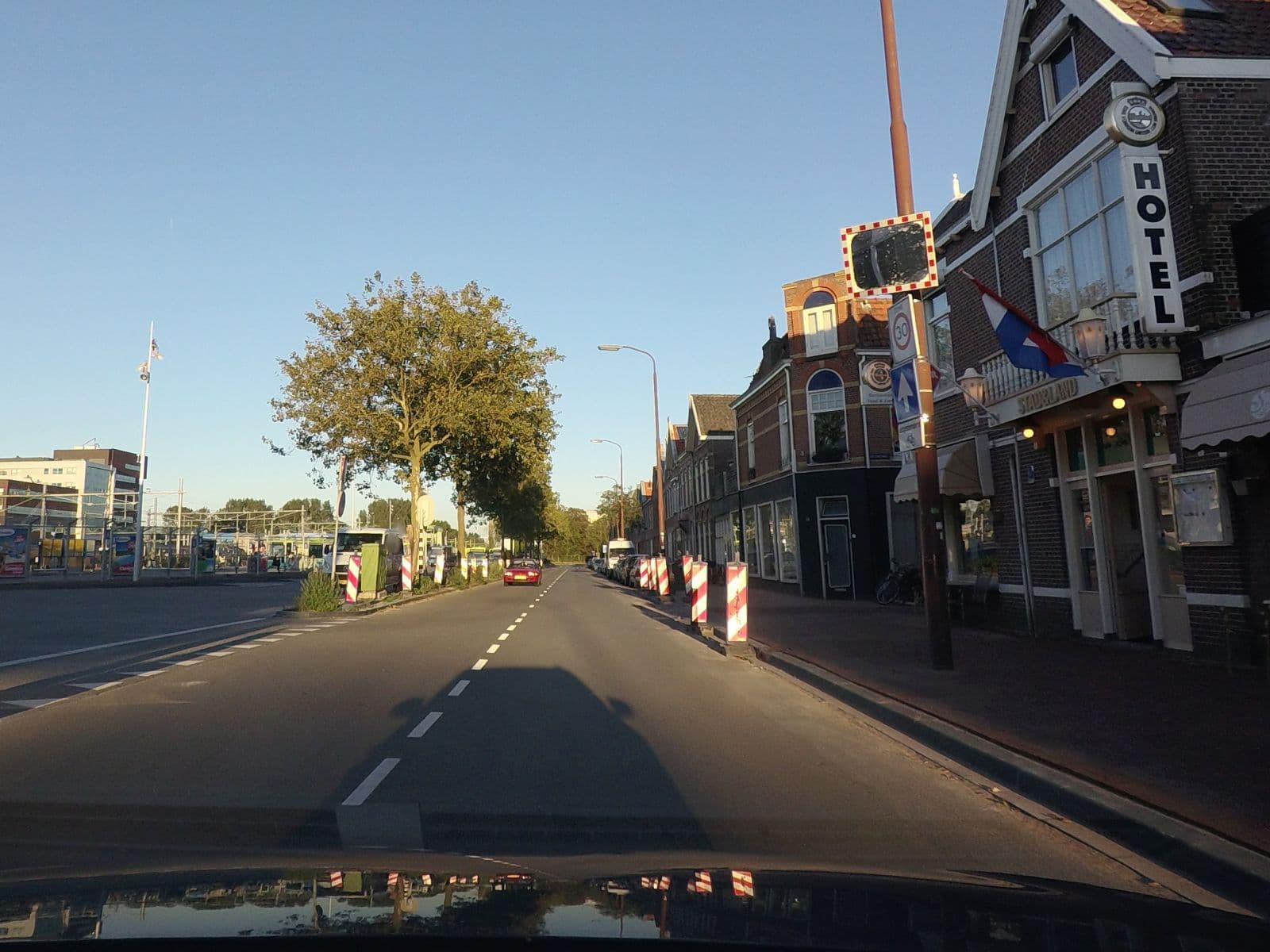 Street view near Hotel Stad en Land, Alkmaar — © larsnl (CC BY-SA · Mapillary)