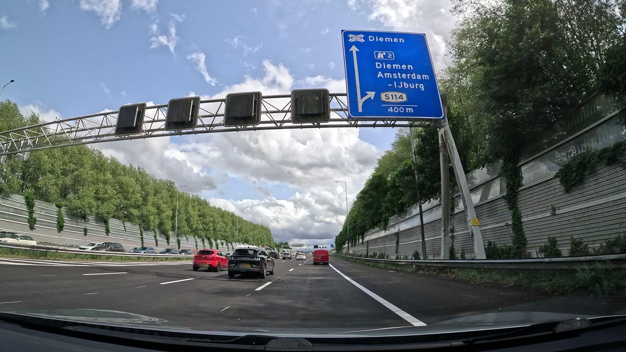 Street view near Waterfront Studio, Diemen — © thewizard (CC BY-SA · Mapillary)