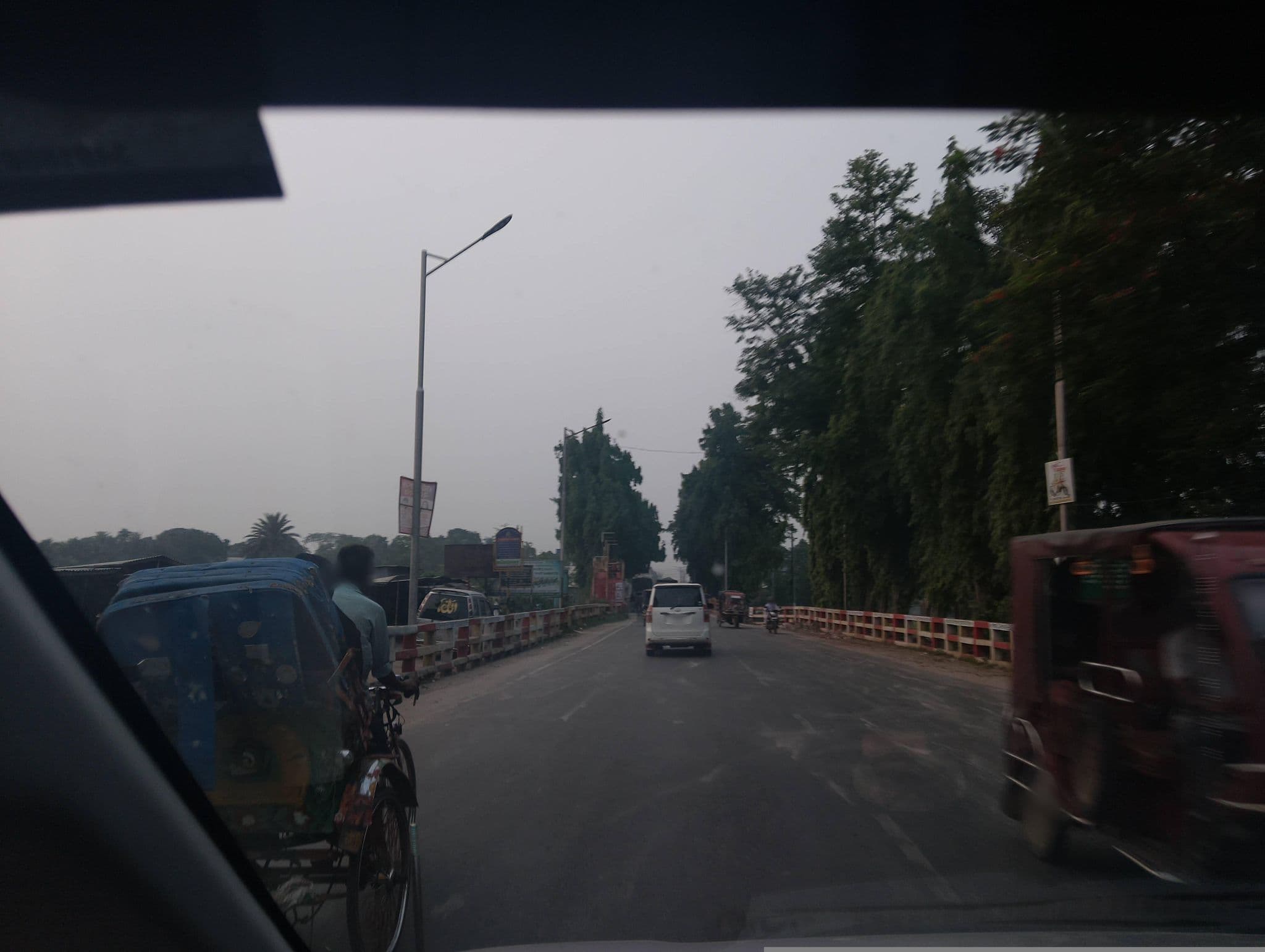 Street view near Hotel Saikot হোটেল সৈকত, Kālīganj — © SamsulArafin (CC BY-SA · Mapillary)