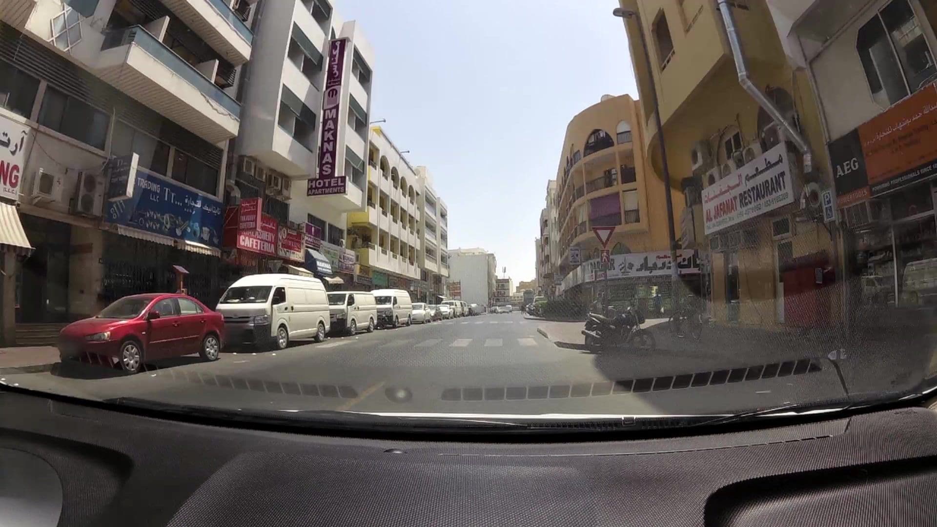 Street view near Maknas Hotel, Al Murar al Qadīm — © kaartcam (CC BY-SA · Mapillary)