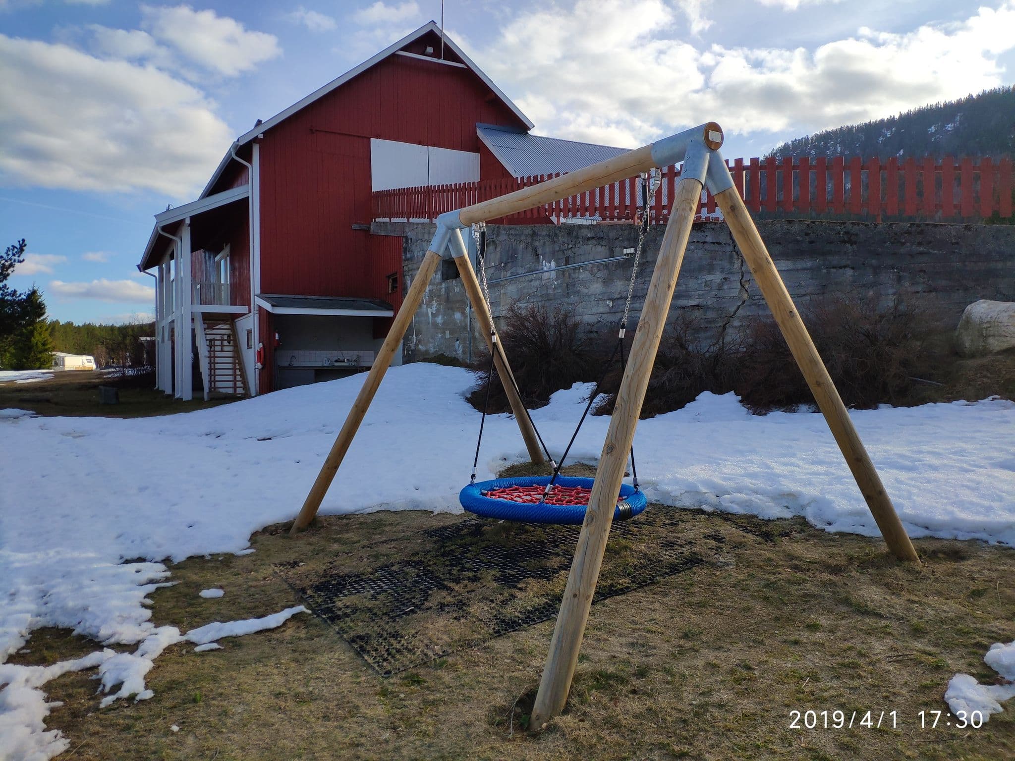 Street view near Nisser Hyttegrend og Camping, Fyresdal — © km2bp (CC BY-SA · Mapillary)