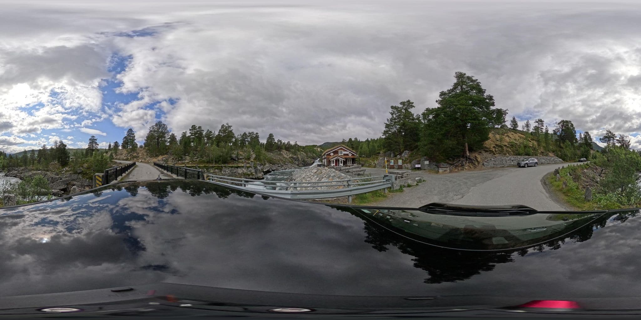 Street view near Billingen Seterpensjonat, Åndalsnes — © yannakis (CC BY-SA · Mapillary)